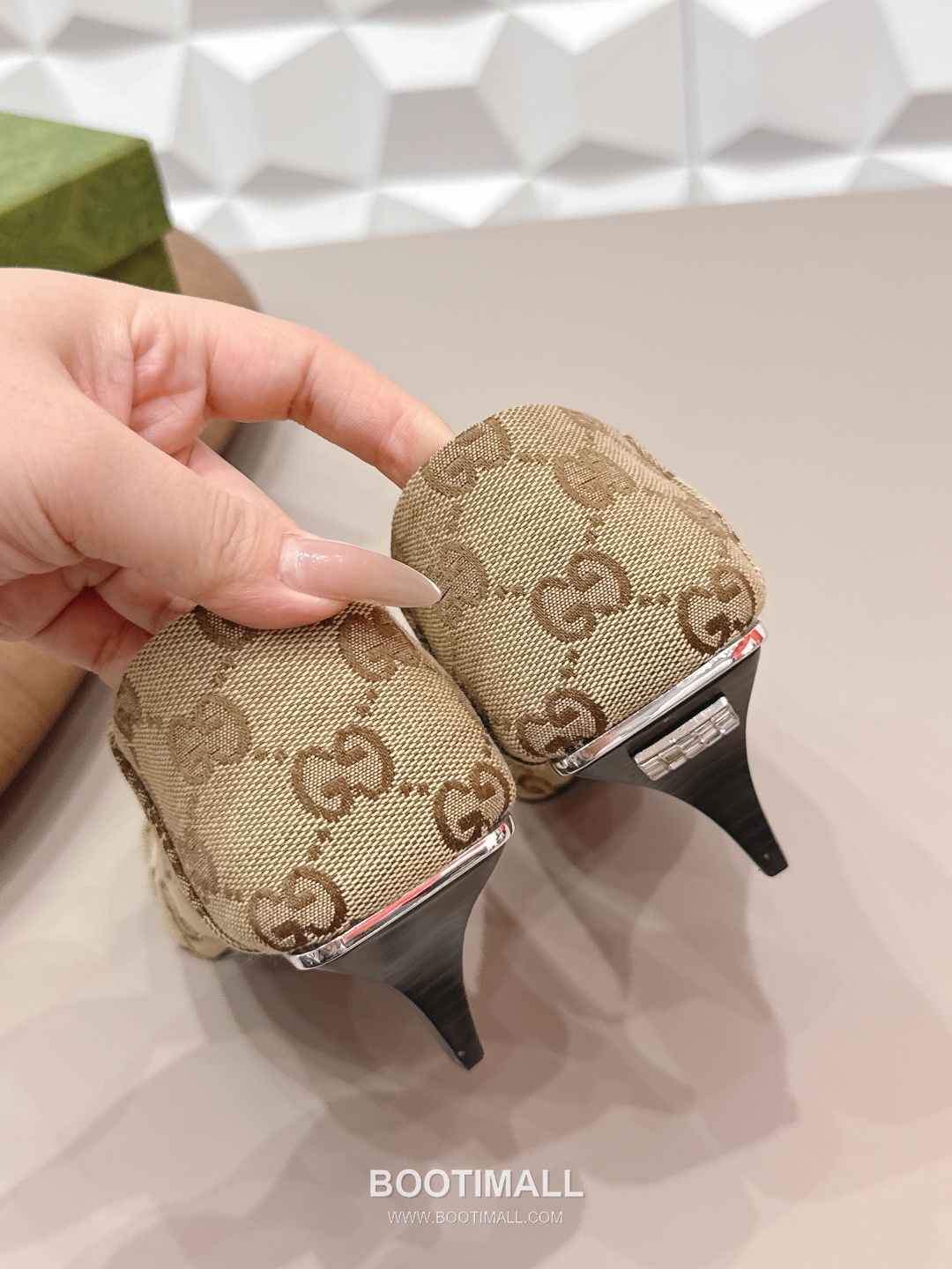 Gucci Jacquard Square Toe Mid Heel Pumps 구찌 자카드 스퀘어토 미드힐 펌프스 9