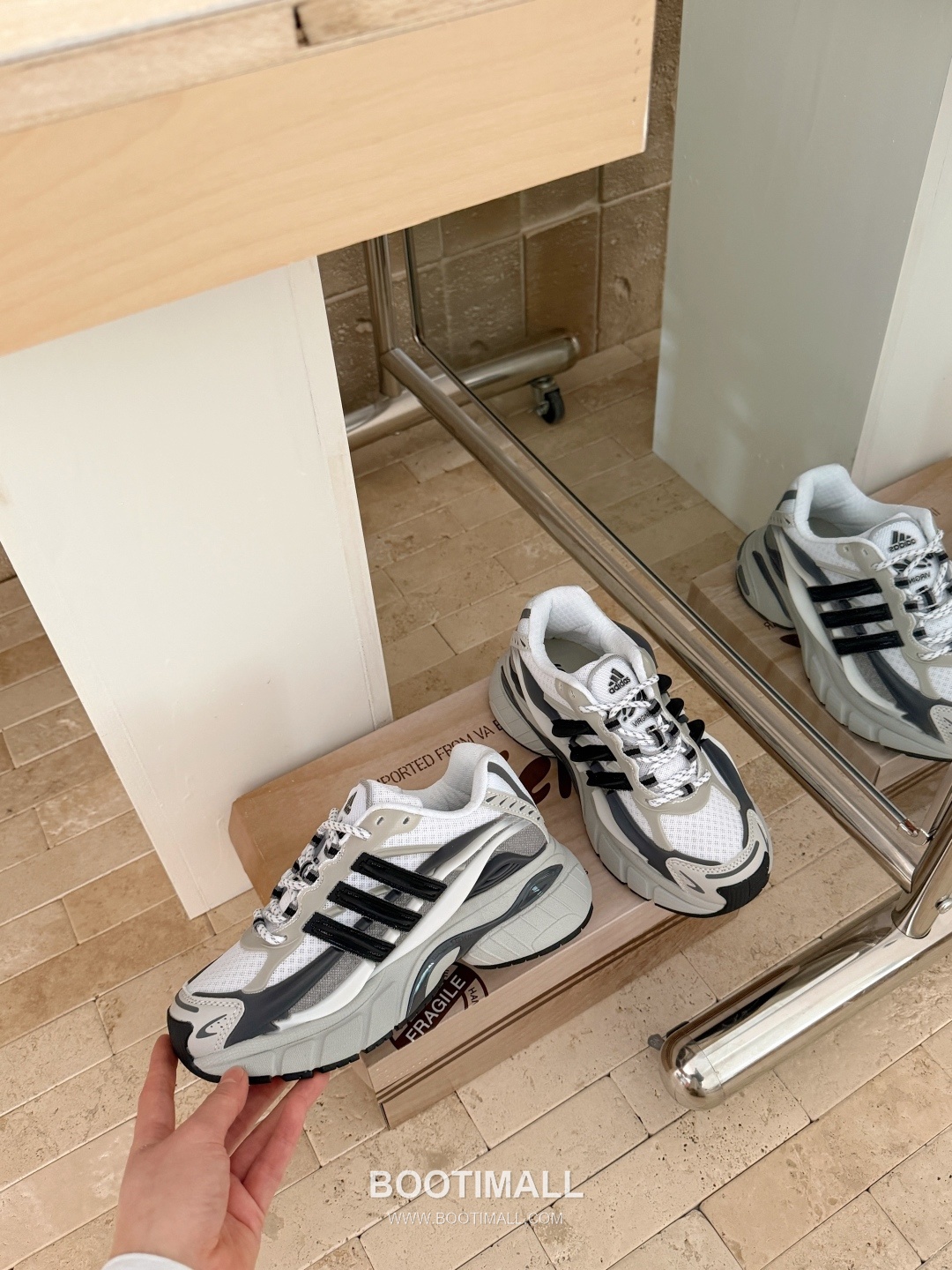 adidas x Bad Bunny Adistar Cushion Sneakers 아디다스 배드버니 아디스타 쿠션 스니커즈 5