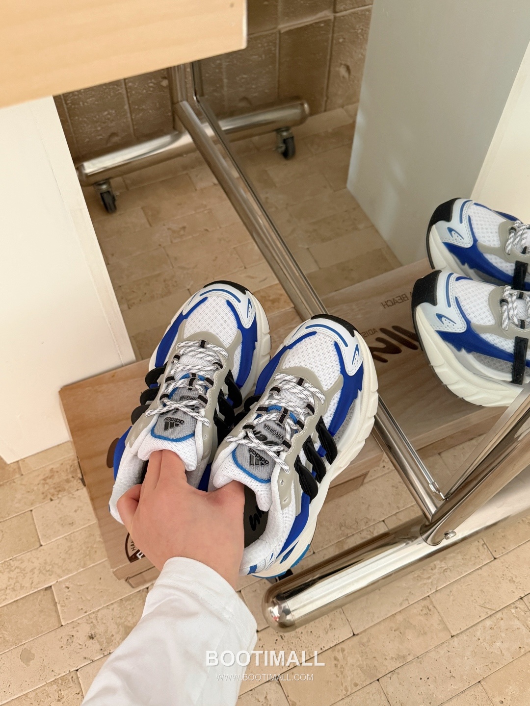 adidas x Bad Bunny Adistar Cushion Sneakers 아디다스 배드버니 아디스타 쿠션 스니커즈 6