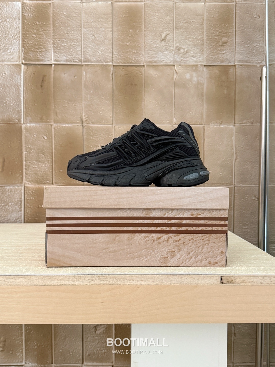 adidas x Bad Bunny Adistar Cushion Sneakers 아디다스 배드버니 아디스타 쿠션 스니커즈 2