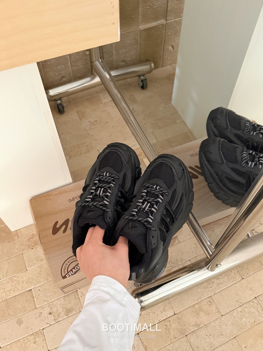 adidas x Bad Bunny Adistar Cushion Sneakers 아디다스 배드버니 아디스타 쿠션 스니커즈 6