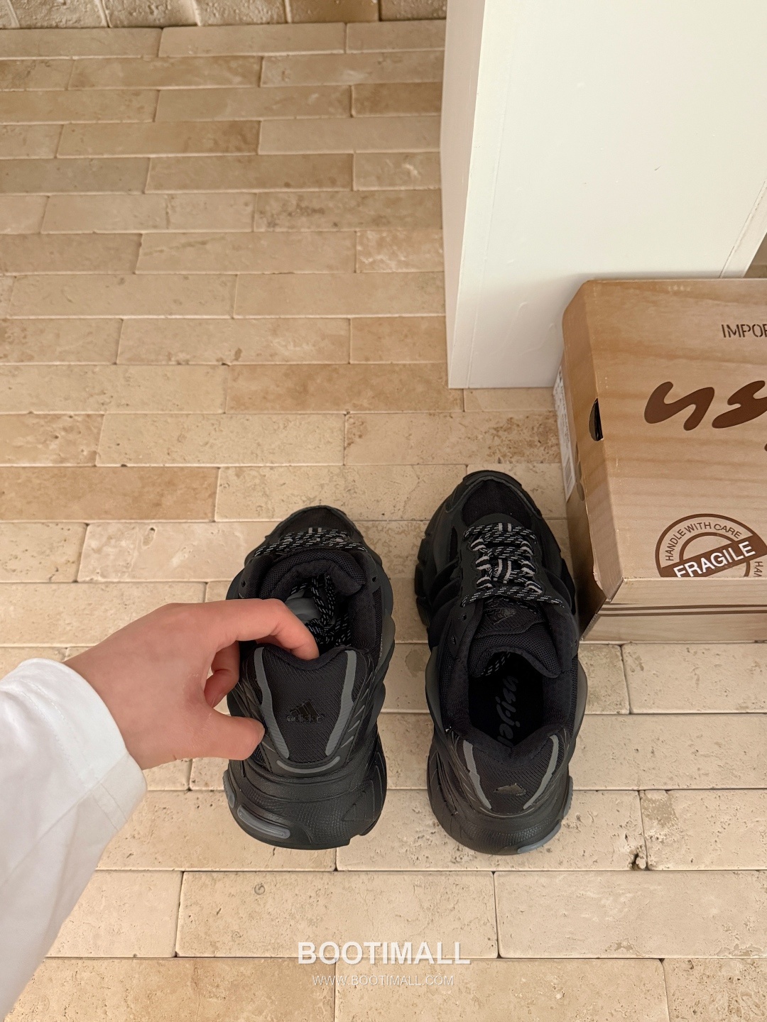 adidas x Bad Bunny Adistar Cushion Sneakers 아디다스 배드버니 아디스타 쿠션 스니커즈 8