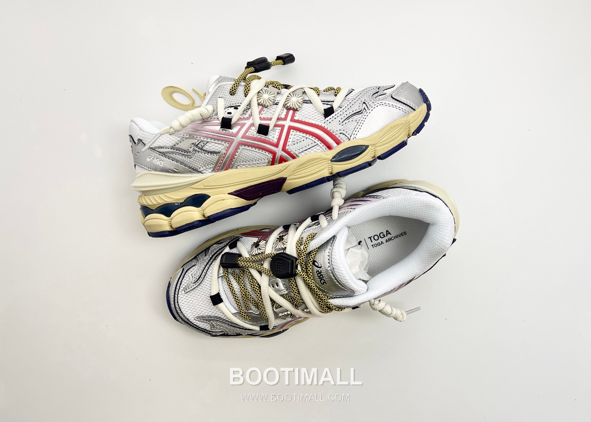 TOGA x ASICS Gel-Cumulus 16 Mesh Synthetic White Sneakers 토가 x 아식스 젤 큐뮬러스 16 메쉬 합성소재 화이트 스니커즈 4