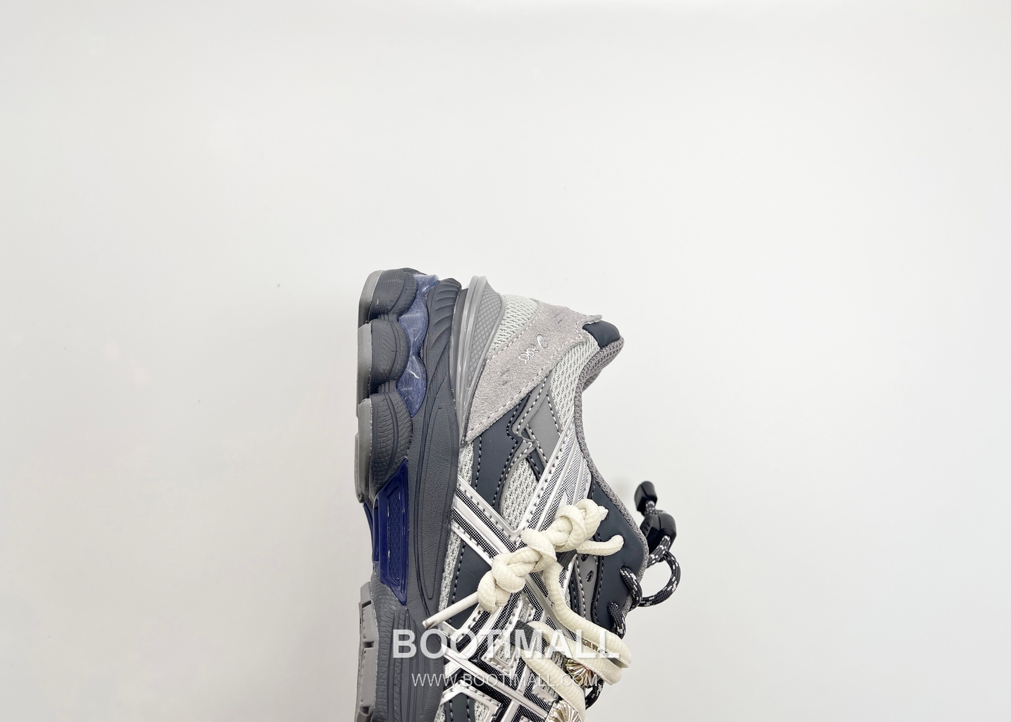 TOGA x ASICS Gel-Cumulus 16 Mesh Black Sneakers 토가 x 아식스 젤 큐뮬러스 16 메쉬 블랙 스니커즈 9