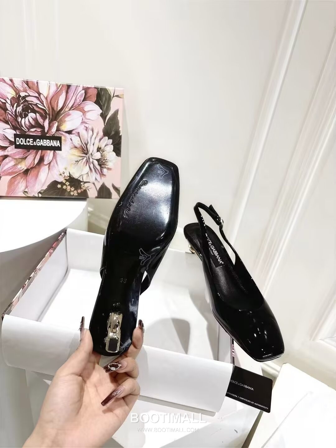 Dolce & Gabbana Patent Heel Pumps Patent Leather Lambskin Black 돌체앤가바나 페이턴트 힐 펌프스 페이턴트 레더 양가죽 블랙 4