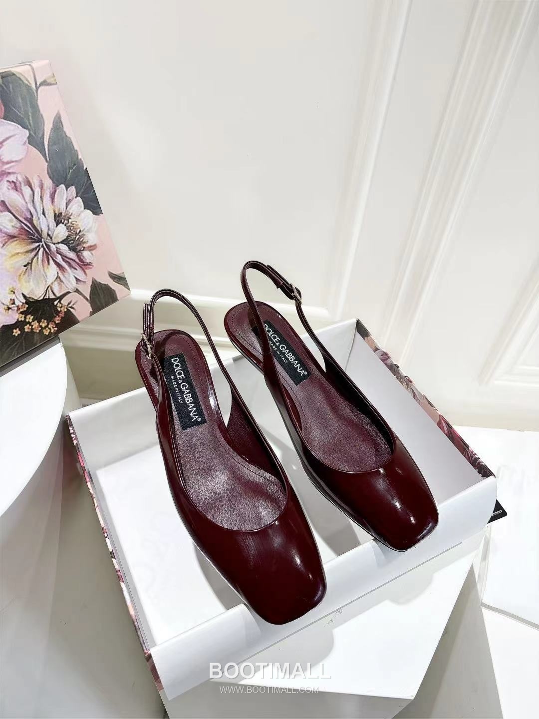 Dolce & Gabbana Patent Heel Pumps Patent Leather Lambskin Black 돌체앤가바나 페이턴트 힐 펌프스 페이턴트 레더 양가죽 블랙 1