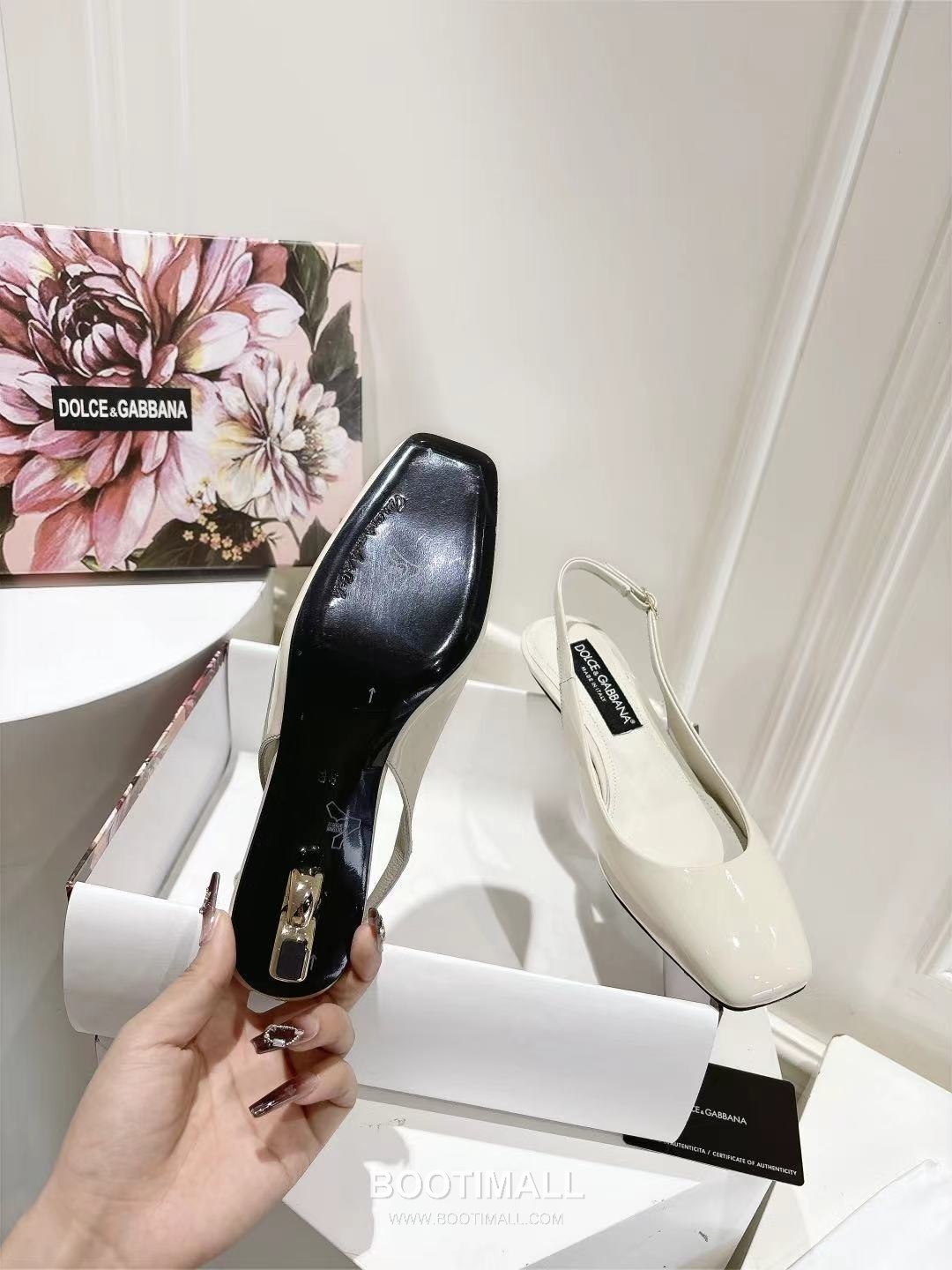 Dolce & Gabbana Patent Heel Pumps Patent Leather Lambskin Black 돌체앤가바나 페이턴트 힐 펌프스 페이턴트 레더 양가죽 블랙 4