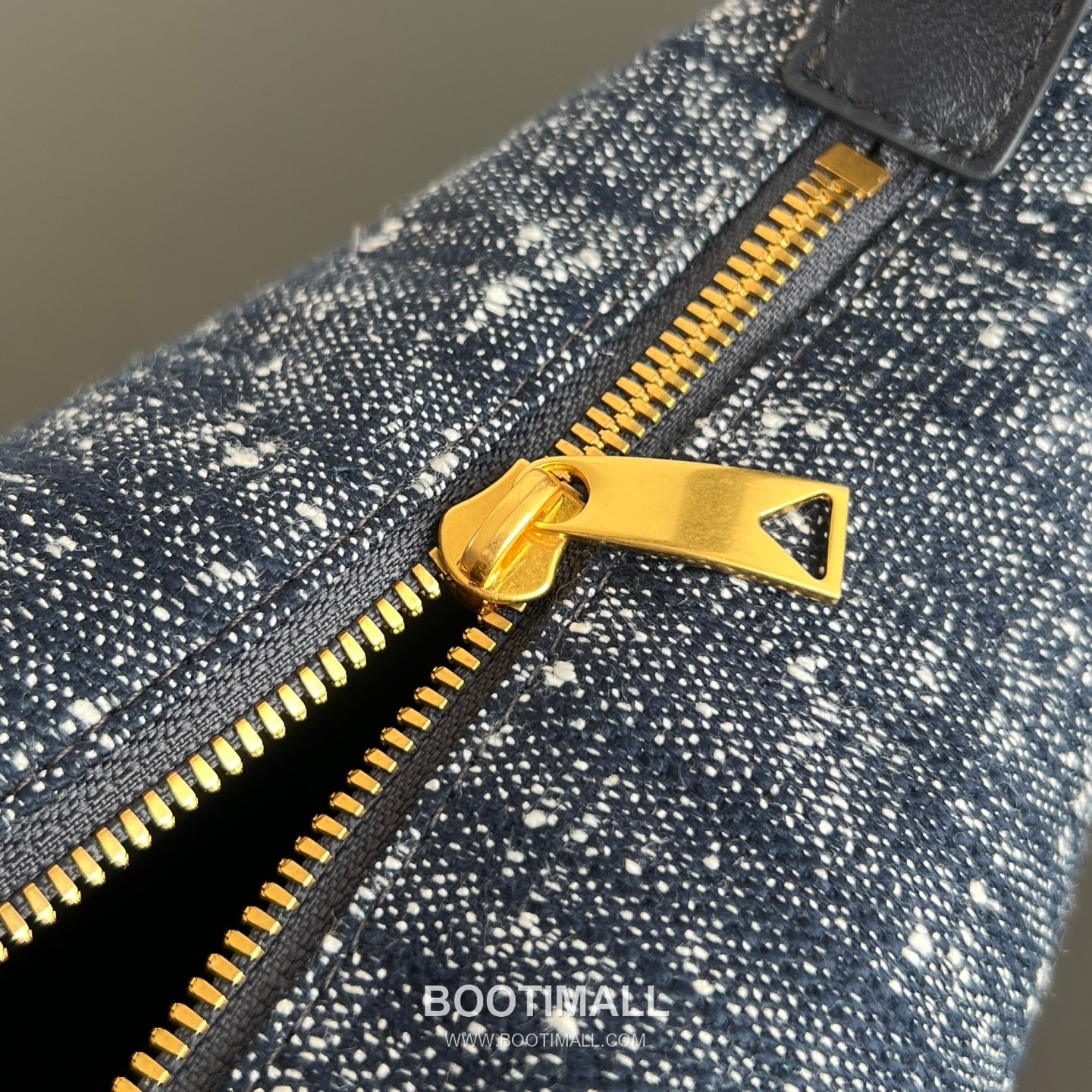 Bottega Veneta Wallace Bag Terry Denim, Woven Leather Blue Top Handle Bag 보테가 베네타 월리스 백 테리 데님, 위빙 레더 블루 탑핸들백 20cm 10