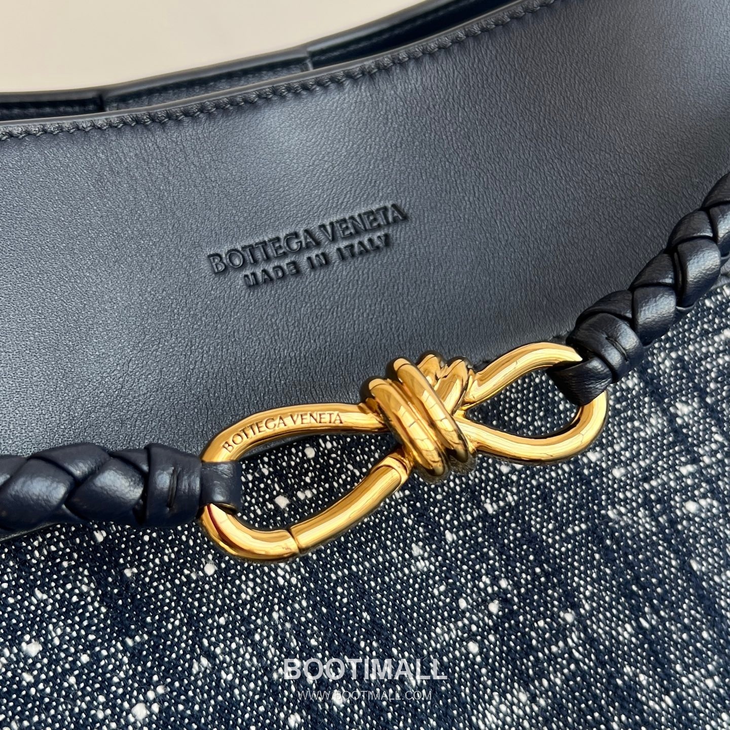 Bottega Veneta Andiamo Tote Terry Denim Blue Tote Bag 보테가 베네타 안디아모 토트 테리 데님 블루 토트백 42cm 10