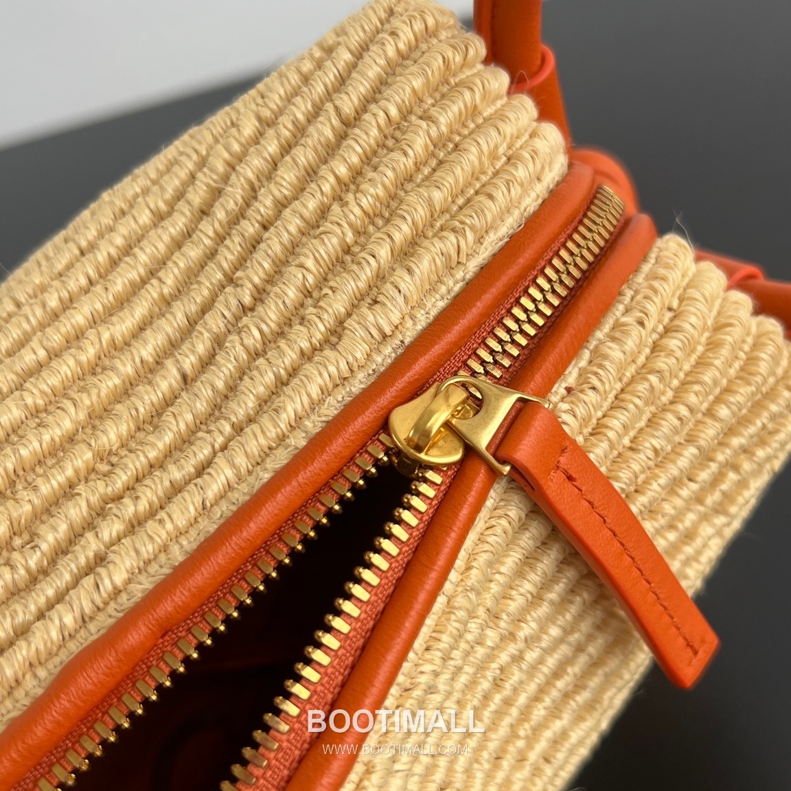 Bottega Veneta Loop Straw Bag Raffia & Calfskin Orange Shoulder Bag 보테가 베네타 루프 라피아 백 라피아 & 카프스킨 오렌지 숄더백 19cm 10