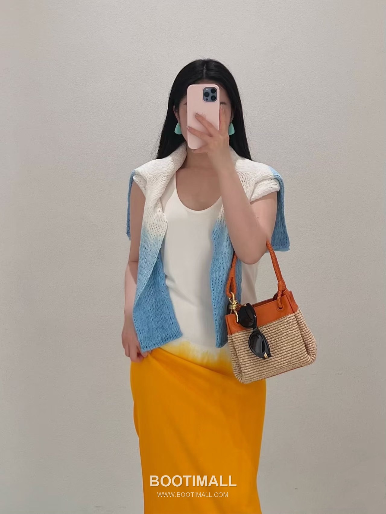 Bottega Veneta Parachute Bag Leather, Nylon Raffia Orange Shoulder Bag 보테가 베네타 파라슈트 백 가죽, 나일론 라피아 오렌지 숄더백 21cm 3