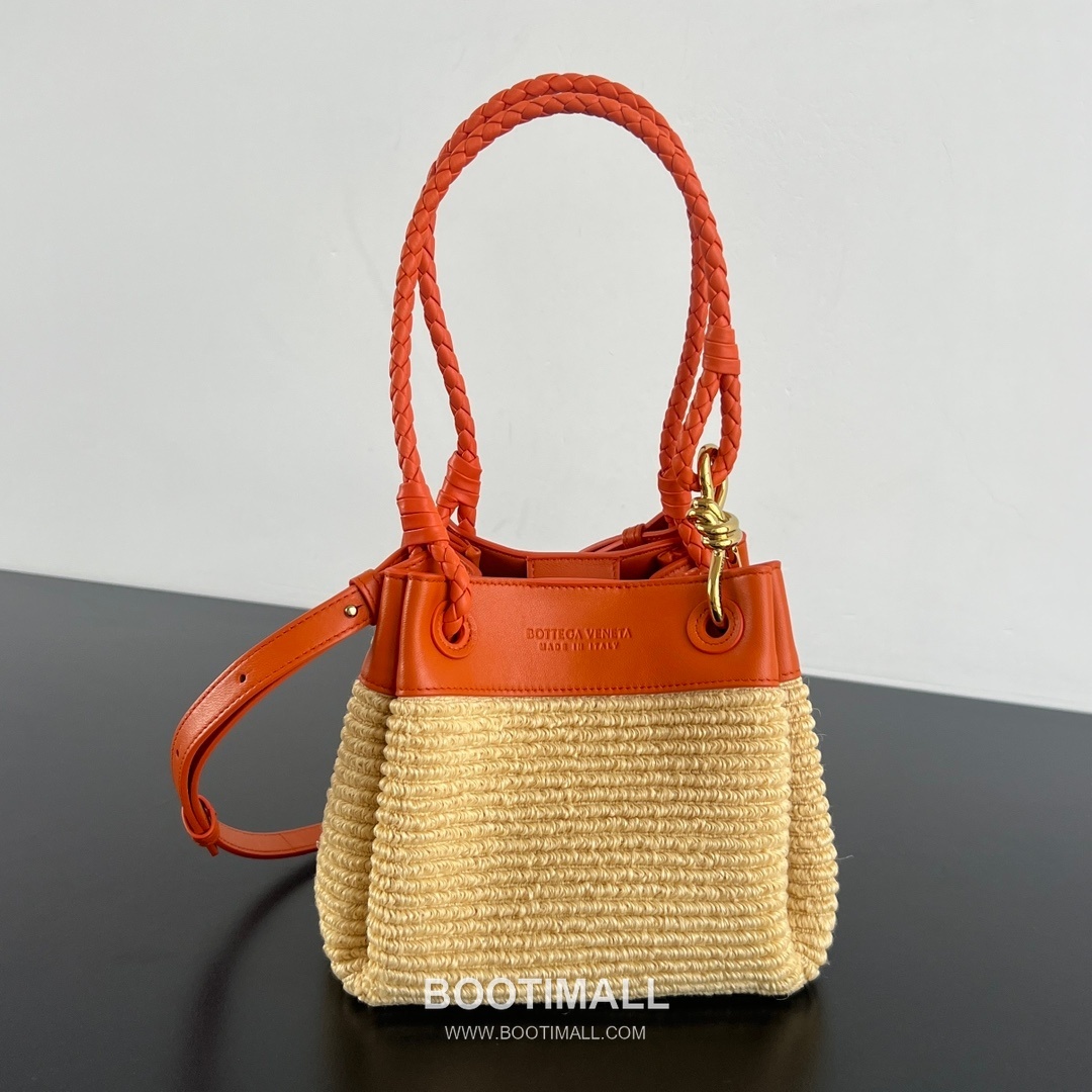 Bottega Veneta Parachute Bag Leather, Nylon Raffia Orange Shoulder Bag 보테가 베네타 파라슈트 백 가죽, 나일론 라피아 오렌지 숄더백 21cm 5