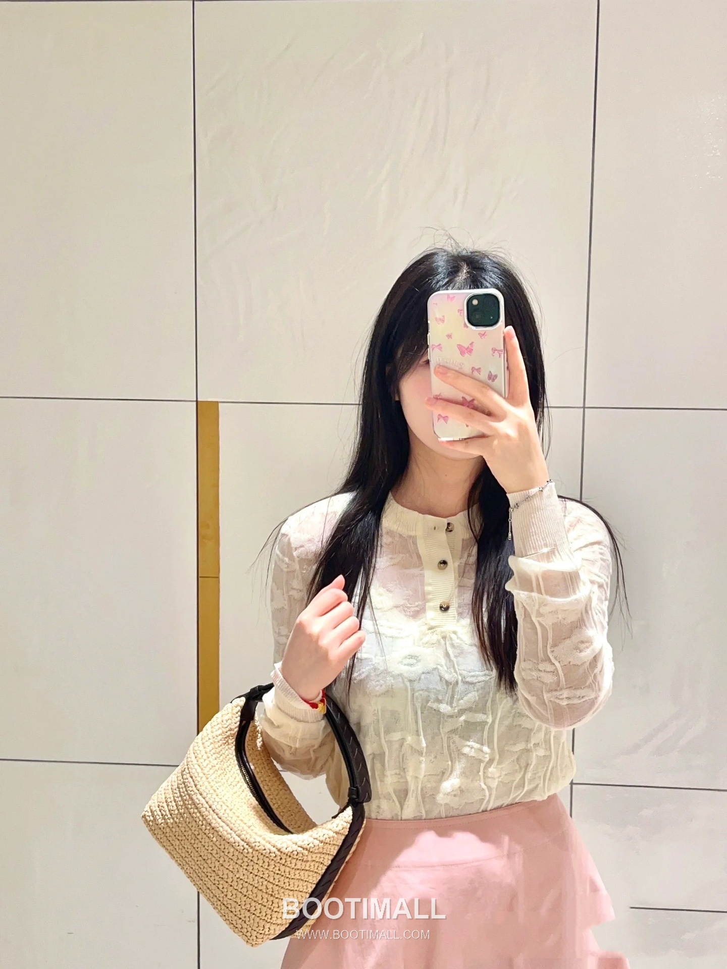 Bottega Veneta Wallace Straw Tote Raffia, Calfskin, Canvas Natural Tote Bag 보테가 베네타 월리스 라피아 토트백 라피아, 송아지가죽, 캔버스 내추럴 20x13x9.5cm 2