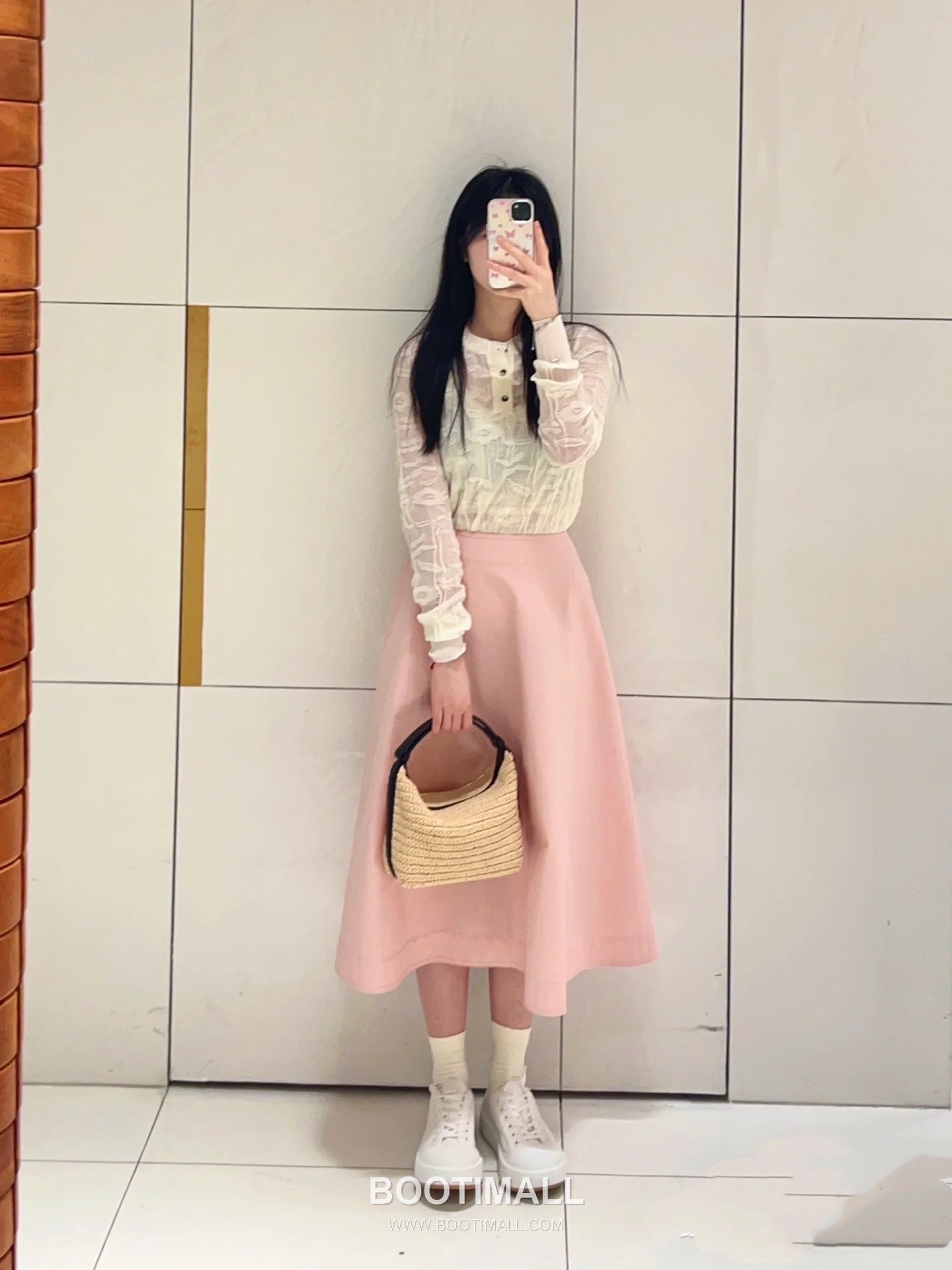 Bottega Veneta Wallace Straw Tote Raffia, Calfskin, Canvas Natural Tote Bag 보테가 베네타 월리스 라피아 토트백 라피아, 송아지가죽, 캔버스 내추럴 20x13x9.5cm 3