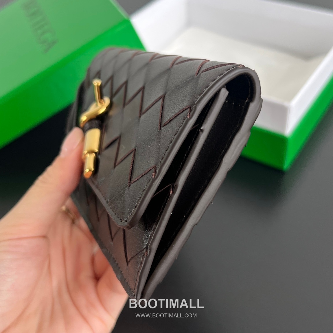 Bottega Veneta Amdiamo Zip Card Case Intrecciato Calfskin Fireworks Card Holder 보테가 베네타 암디아모 지퍼 카드 케이스 인트레치아토 카프스킨 파이어웍스 카드지갑 14cm 4