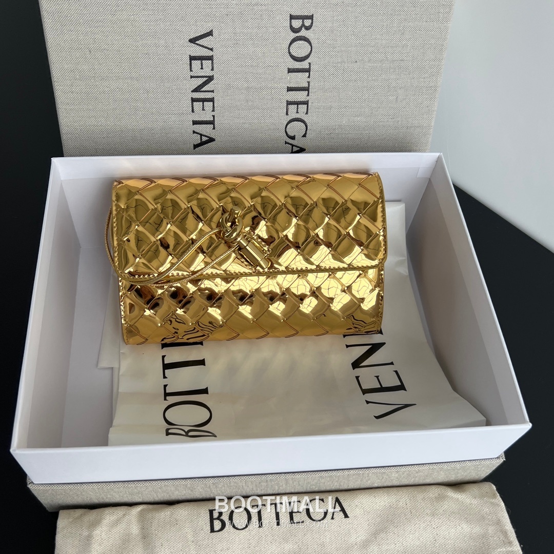 Bottega Veneta Andiamo Flap Wallet Intrecciato Leather Gold Long Wallet 보테가 베네타 안디아모 플랩 장지갑 인트레치아토 레더 골드 19cm 3