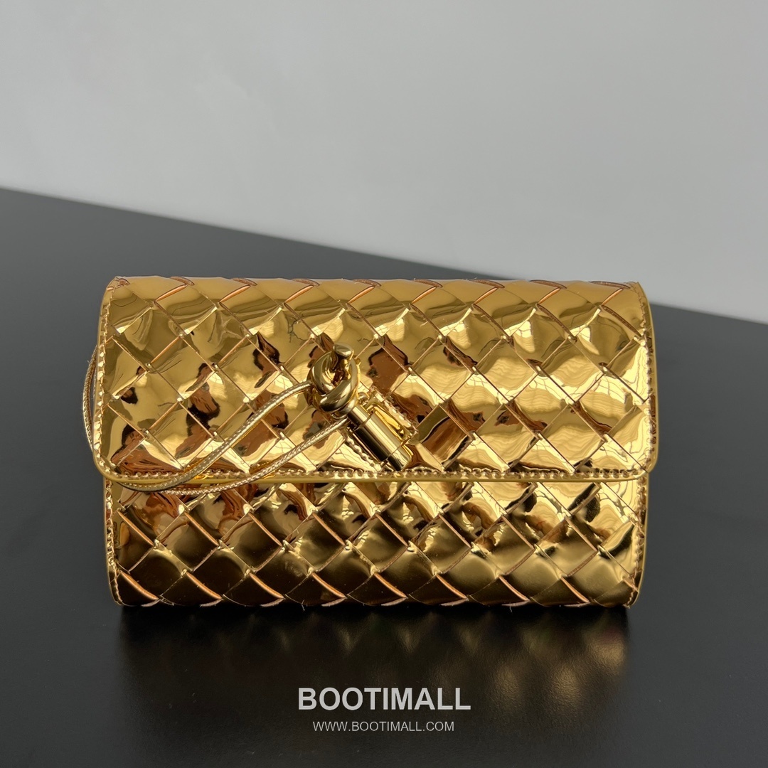 Bottega Veneta Andiamo Flap Wallet Intrecciato Leather Gold Long Wallet 보테가 베네타 안디아모 플랩 장지갑 인트레치아토 레더 골드 19cm 4