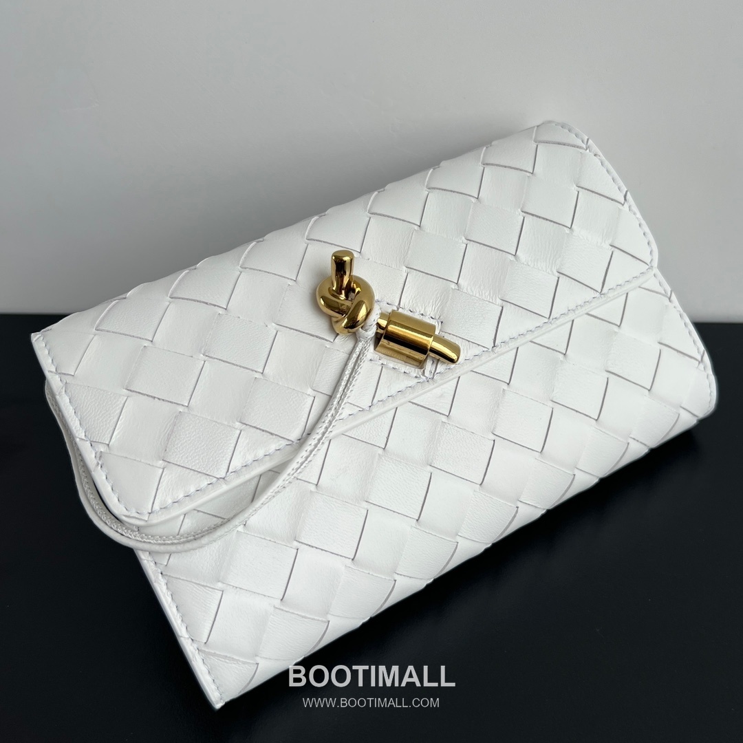 Bottega Veneta Andiamo Flap Wallet Intrecciato Gold Long Wallet 보테가 베네타 안디아모 플랩 장지갑 인트레치아토 레더 골드 19cm 7