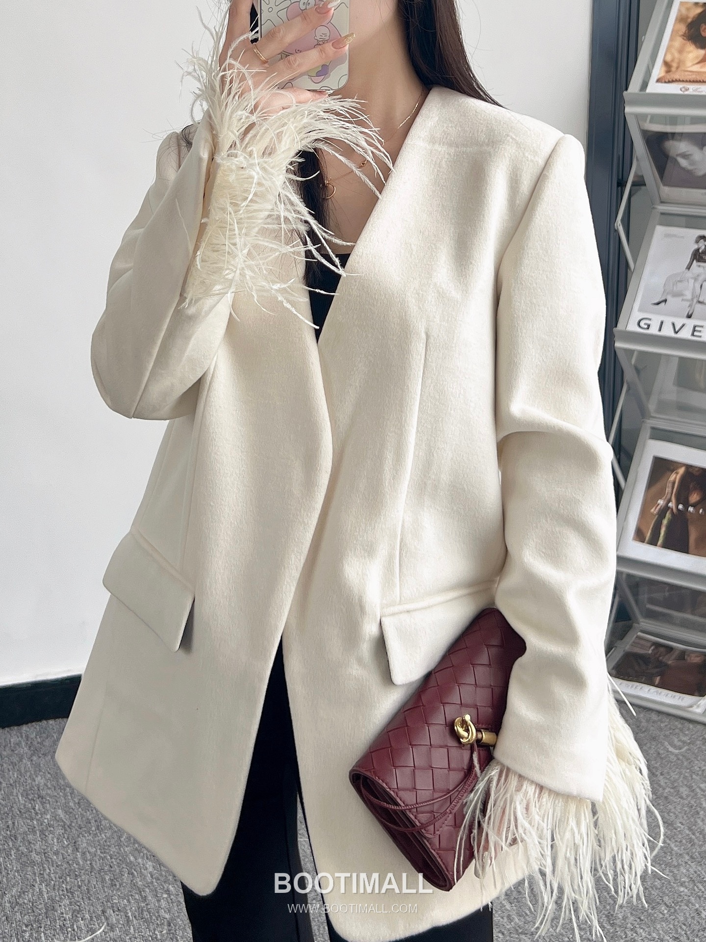 Bottega Veneta Andiamo Flap Wallet Intrecciato Leather Gold Long Wallet 보테가 베네타 안디아모 플랩 장지갑 인트레치아토 레더 골드 19cm 2