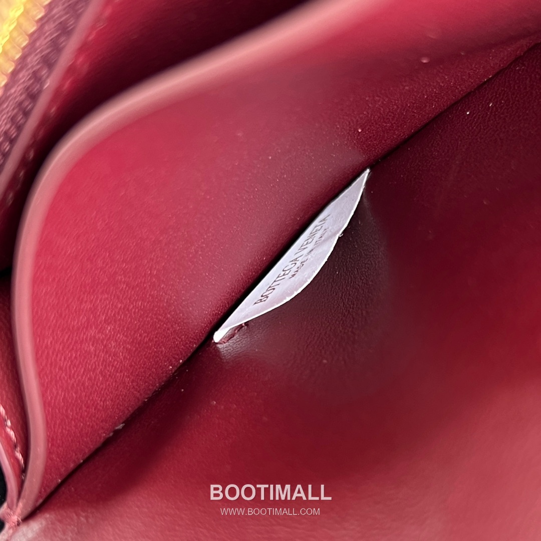 Bottega Veneta Andiamo Flap Wallet Intrecciato Leather Gold Long Wallet 보테가 베네타 안디아모 플랩 장지갑 인트레치아토 레더 골드 19cm 13