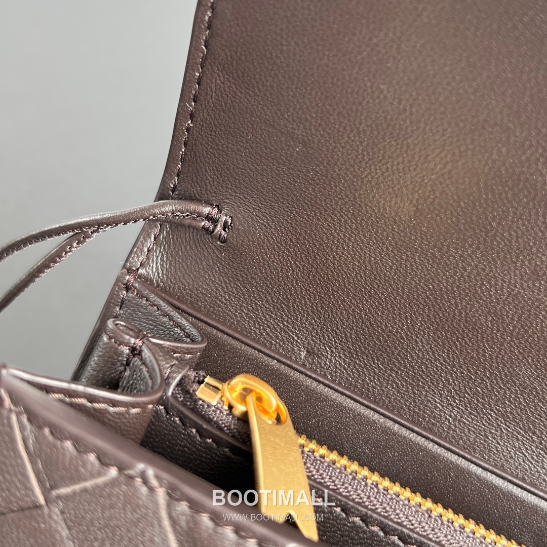 Bottega Veneta Andiamo Flap Wallet Intrecciato Leather Gold Long Wallet 보테가 베네타 안디아모 플랩 장지갑 인트레치아토 레더 골드 19cm 7
