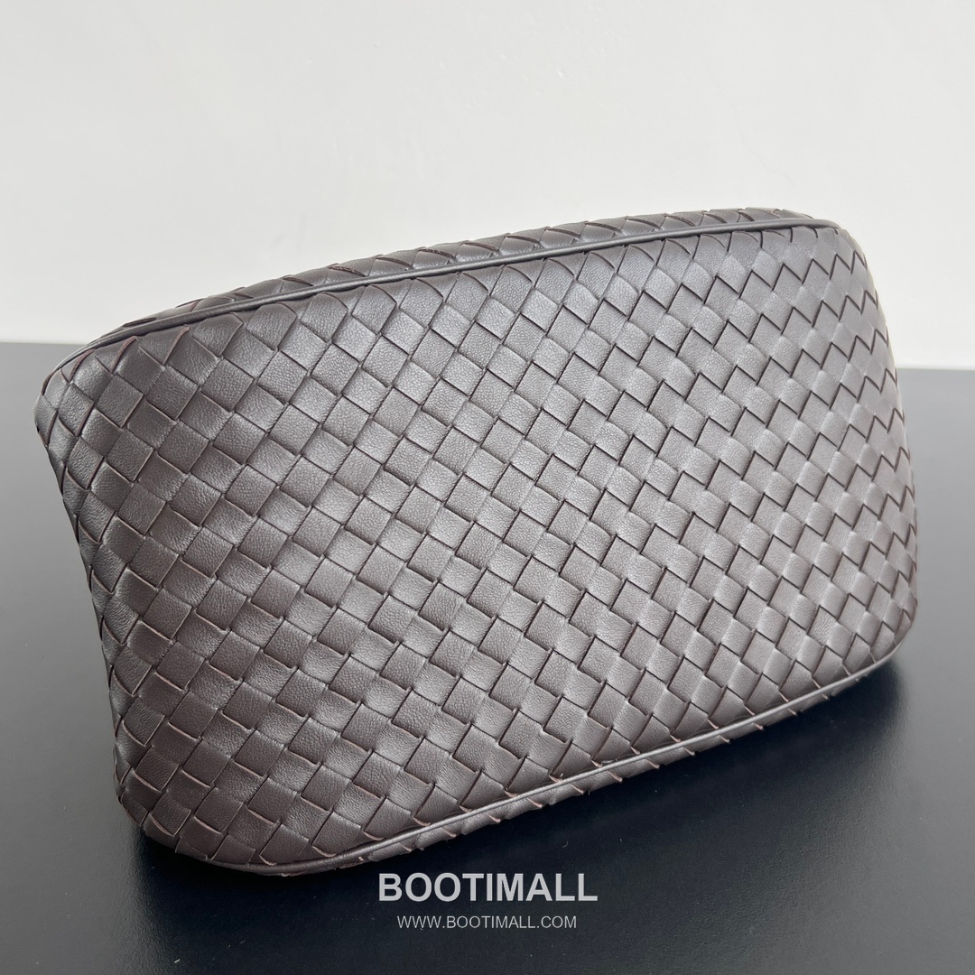 Bottega Veneta Basket Handbag Nappa Lambskin Top Handle Bag 보테가 베네타 바스켓 핸드백 나파 램스킨 탑핸들백 31cm 14