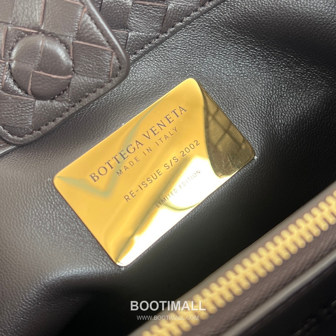 Bottega Veneta Basket Handbag Nappa Lambskin Top Handle Bag 보테가 베네타 바스켓 핸드백 나파 램스킨 탑핸들백 31cm 17