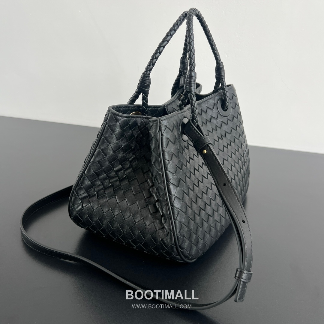 Bottega Veneta Basket Handbag Nappa Lambskin Top Handle Bag 보테가 베네타 바스켓 핸드백 나파 램스킨 탑핸들백 31cm 3