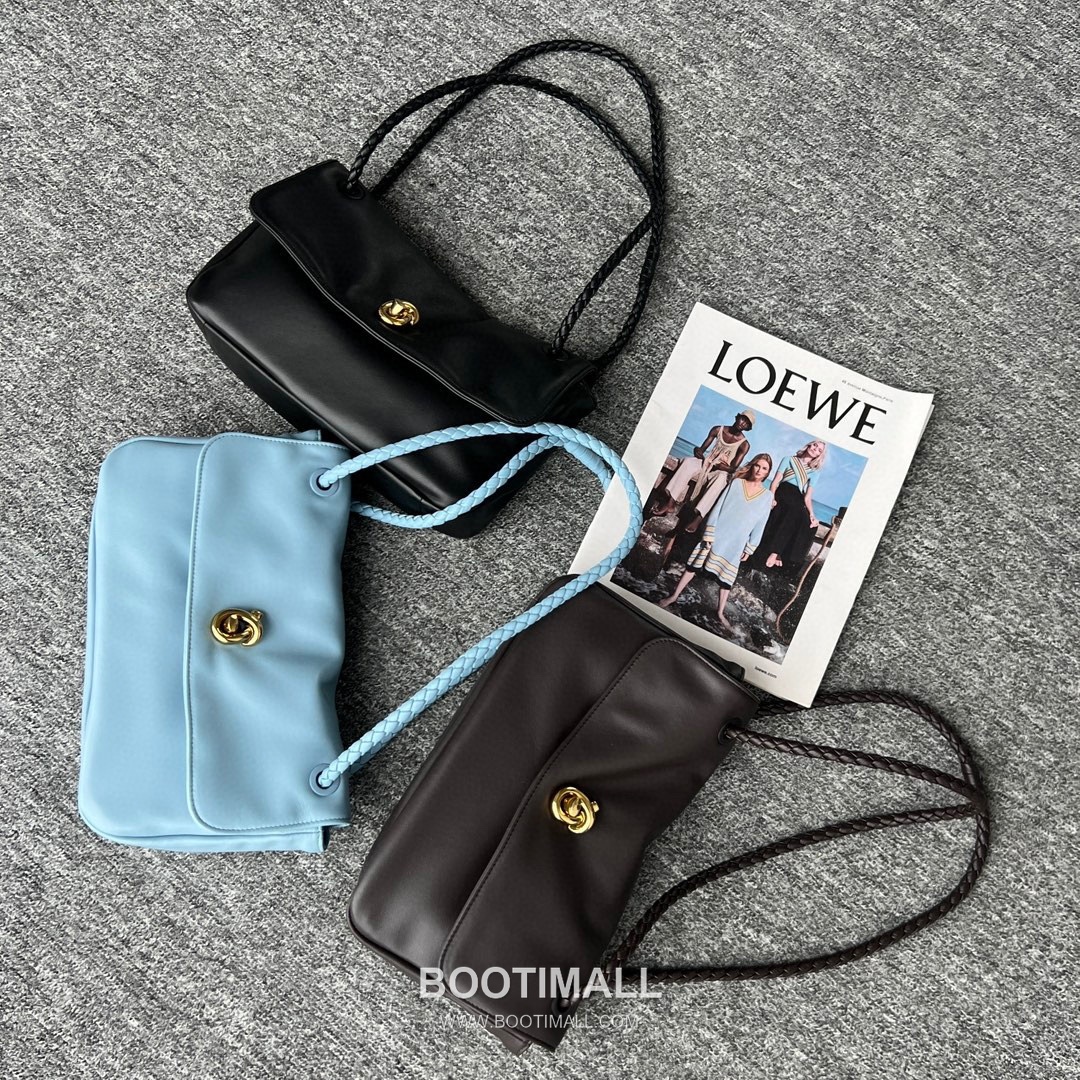 Bottega Veneta Madison Shoulder Bag Smooth Lambskin Black 보테가 베네타 매디슨 숄더백 스무스 램스킨 블랙 27cm 1