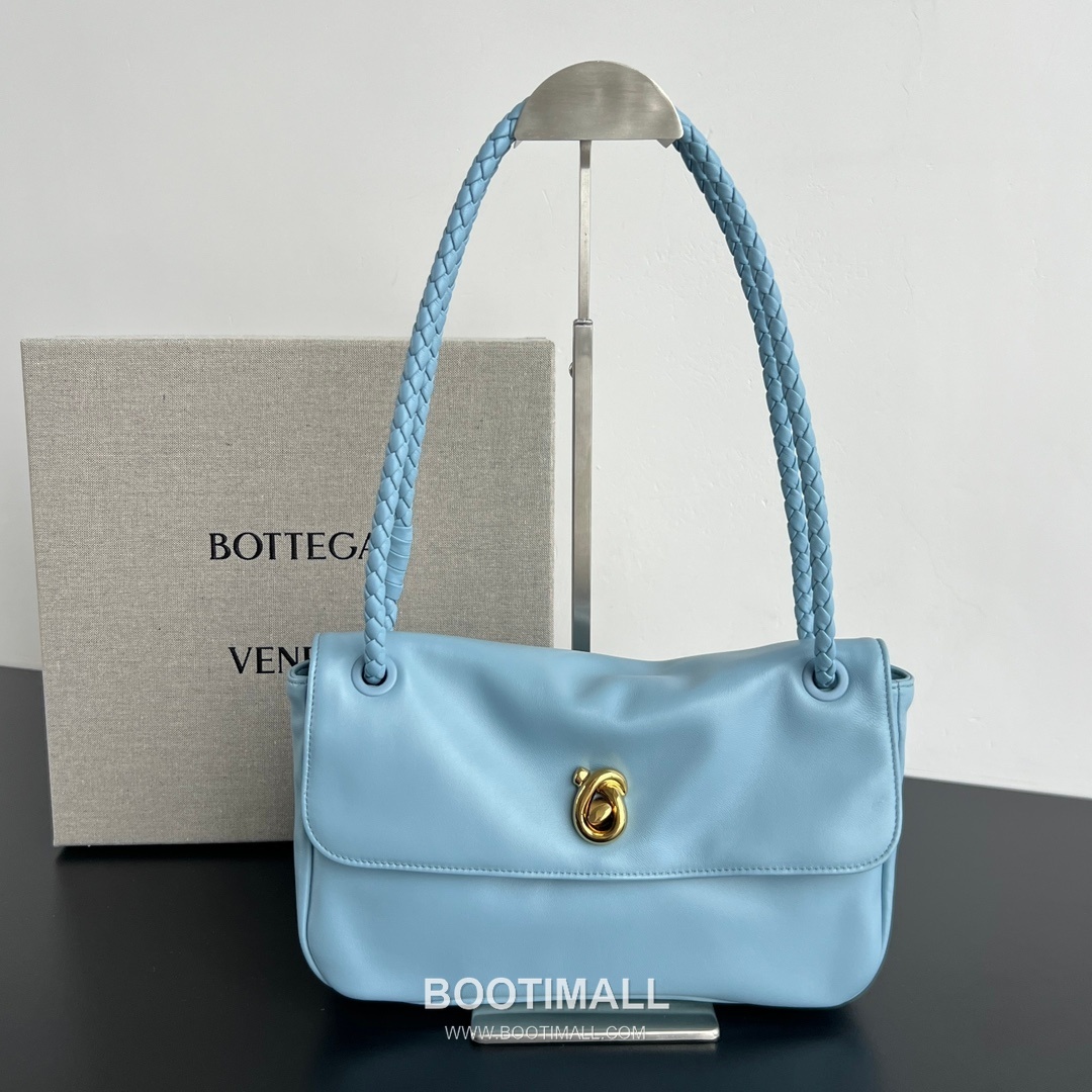 Bottega Veneta Madison Shoulder Bag Smooth Lambskin Black 보테가 베네타 매디슨 숄더백 스무스 램스킨 블랙 27cm 4