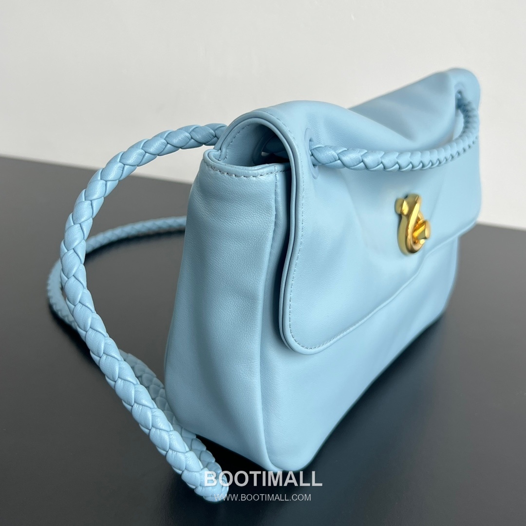 Bottega Veneta Madison Shoulder Bag Smooth Lambskin Black 보테가 베네타 매디슨 숄더백 스무스 램스킨 블랙 27cm 6