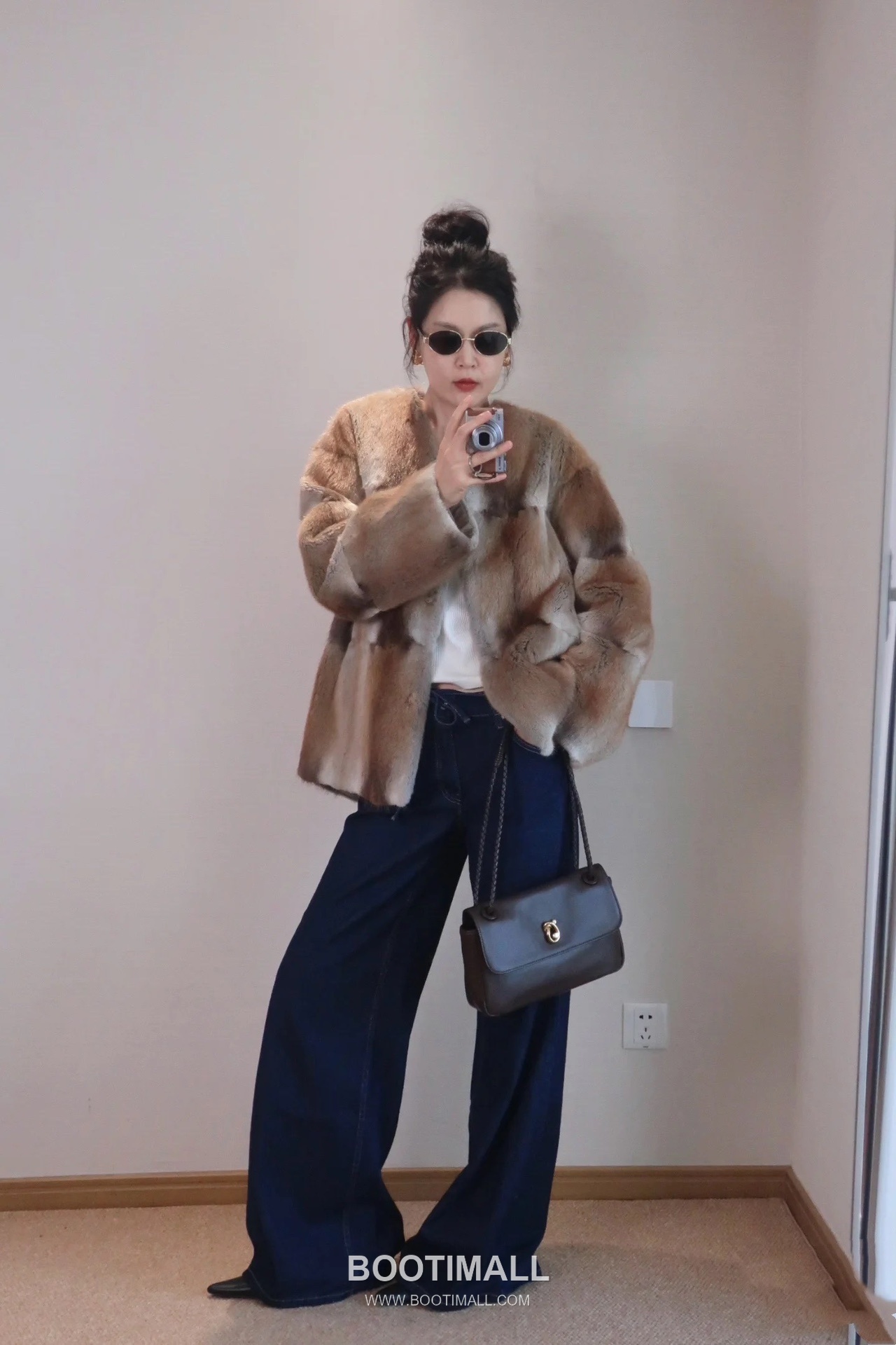 Bottega Veneta Madison Shoulder Bag Smooth Lambskin Black 보테가 베네타 매디슨 숄더백 스무스 램스킨 블랙 27cm 3