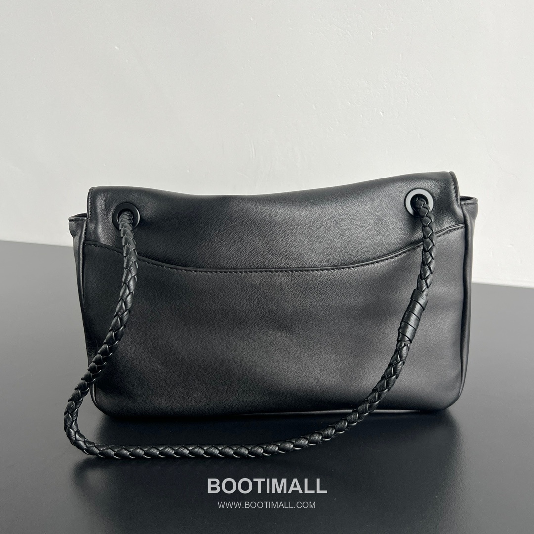 Bottega Veneta Madison Shoulder Bag Smooth Lambskin Black 보테가 베네타 매디슨 숄더백 스무스 램스킨 블랙 27cm 7