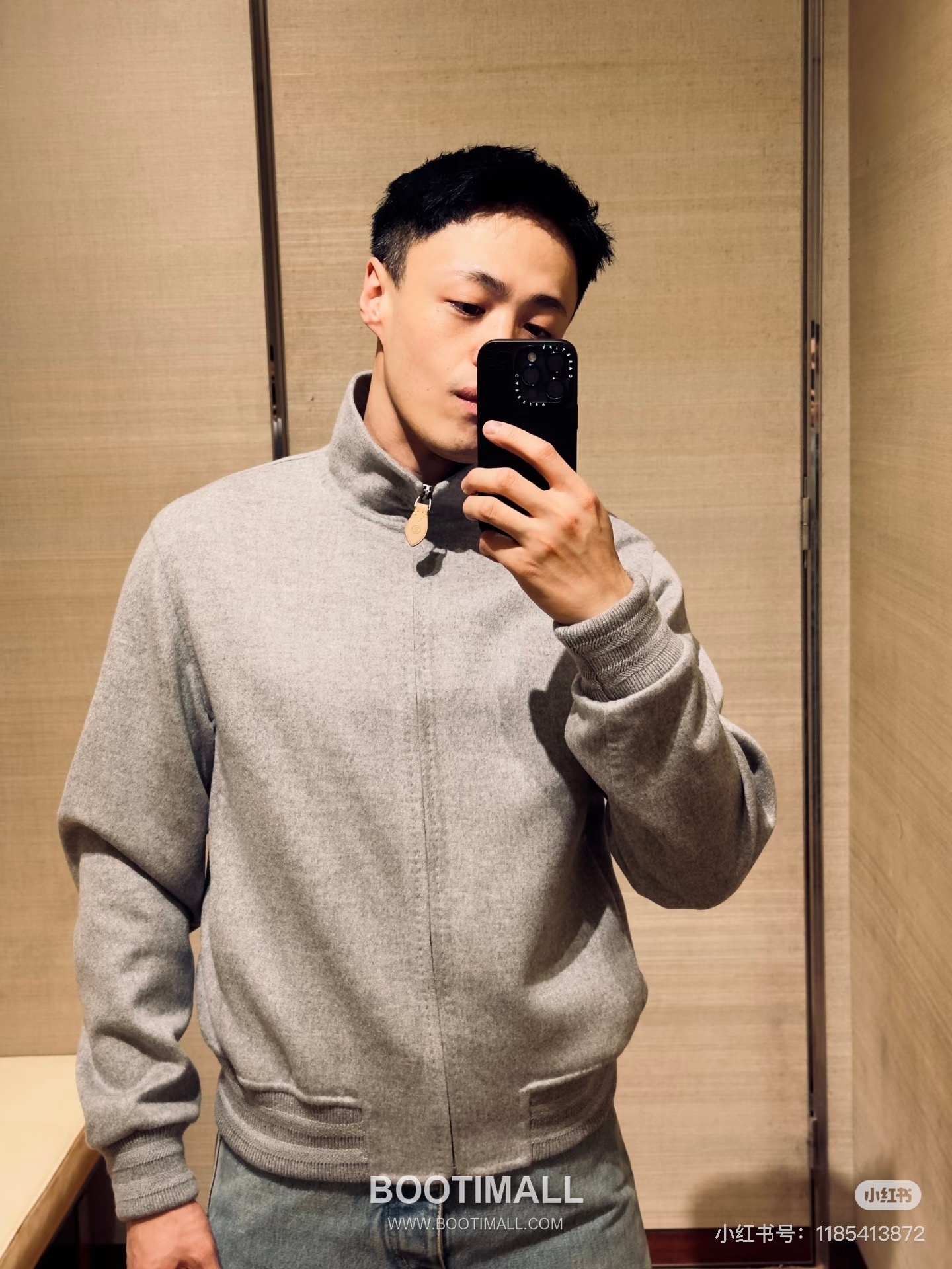 Louis Vuitton Stand Collar Zip Jacket Cotton Black 루이비통 스탠드칼라 집업 자켓 코튼 블랙 2