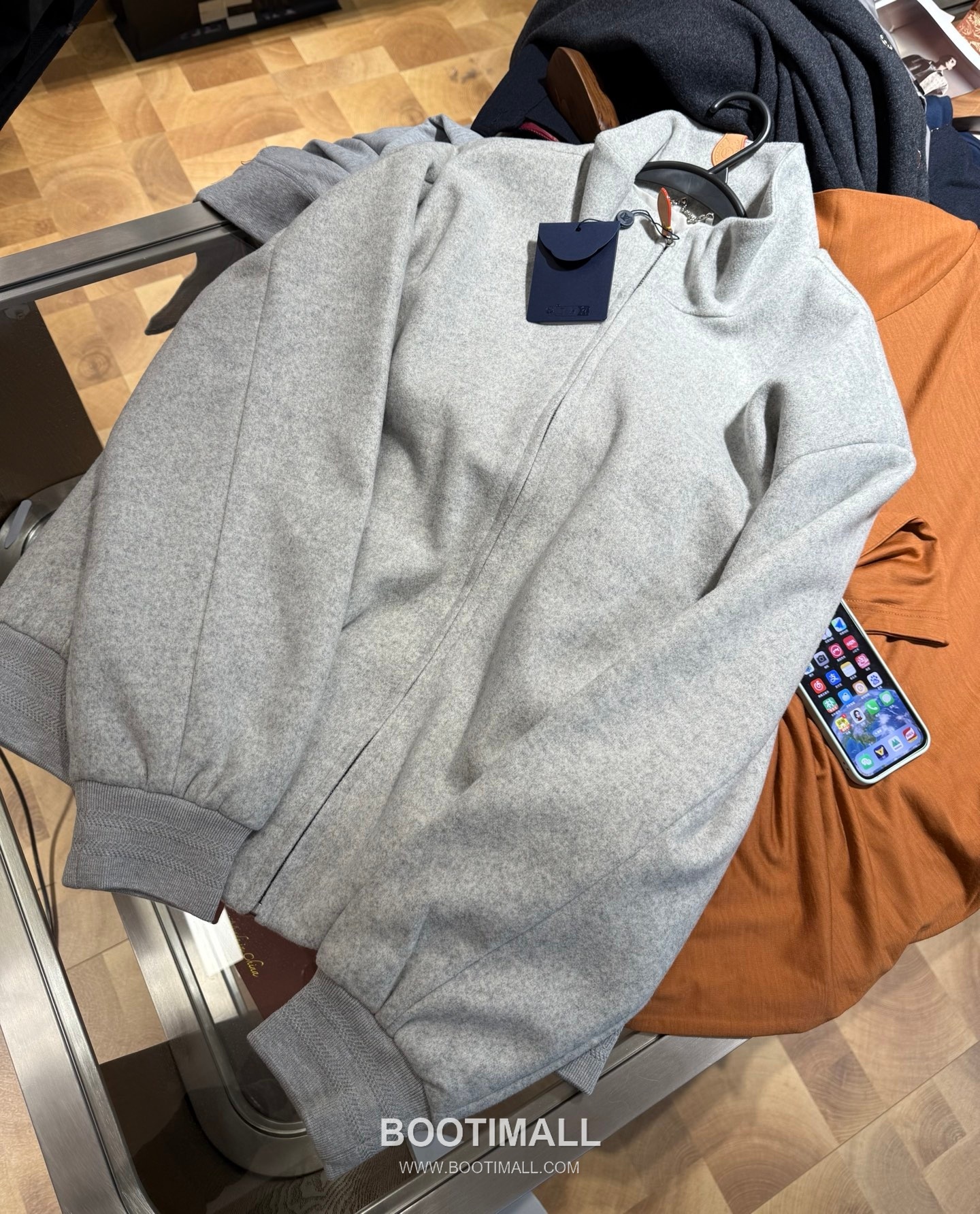 Louis Vuitton Stand Collar Zip Jacket Cotton Black 루이비통 스탠드칼라 집업 자켓 코튼 블랙 5