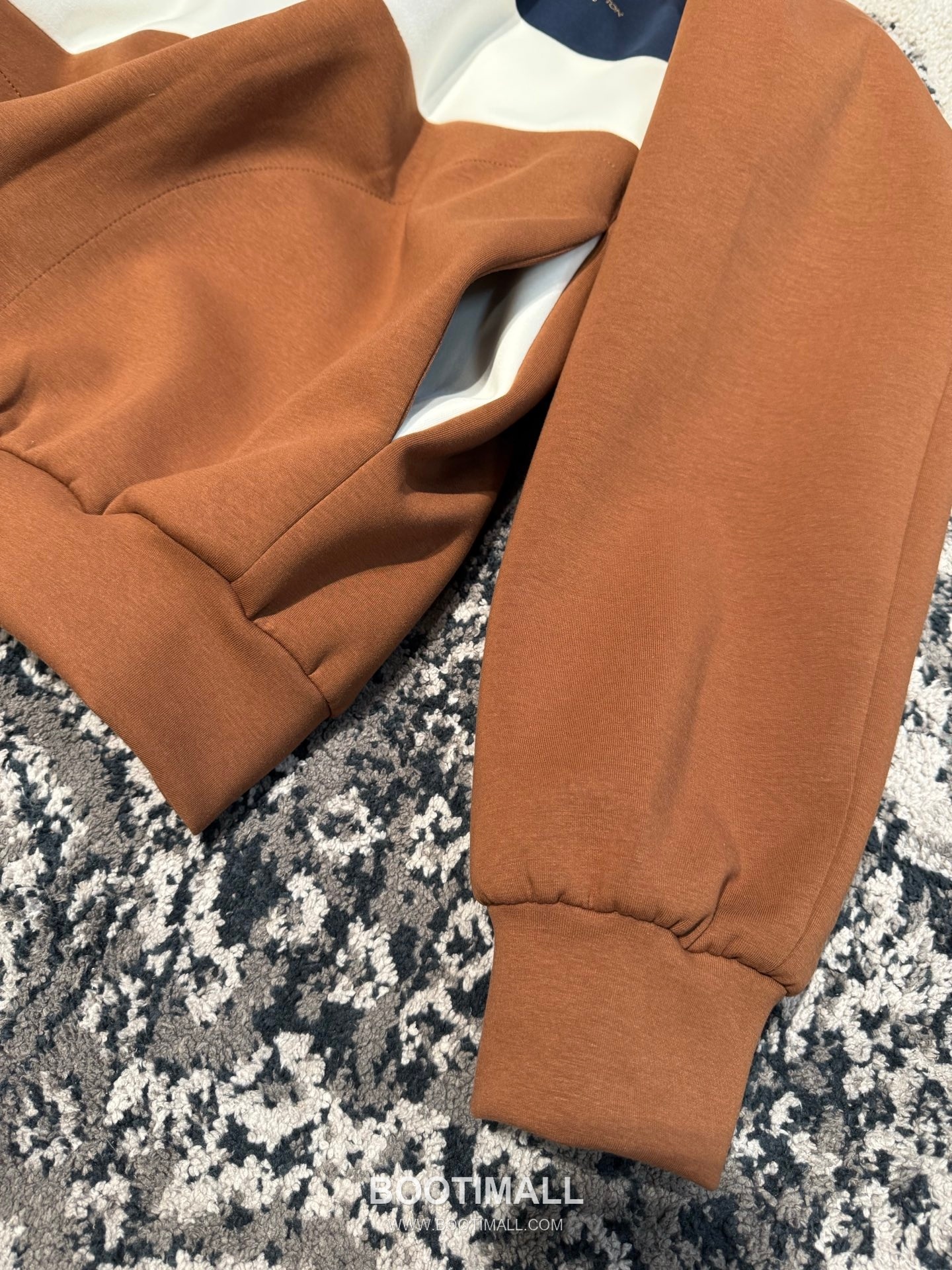 Louis Vuitton Colorblock Zip Jacket Light Khaki 루이비통 컬러블록 집업 자켓 라이트 카키 10