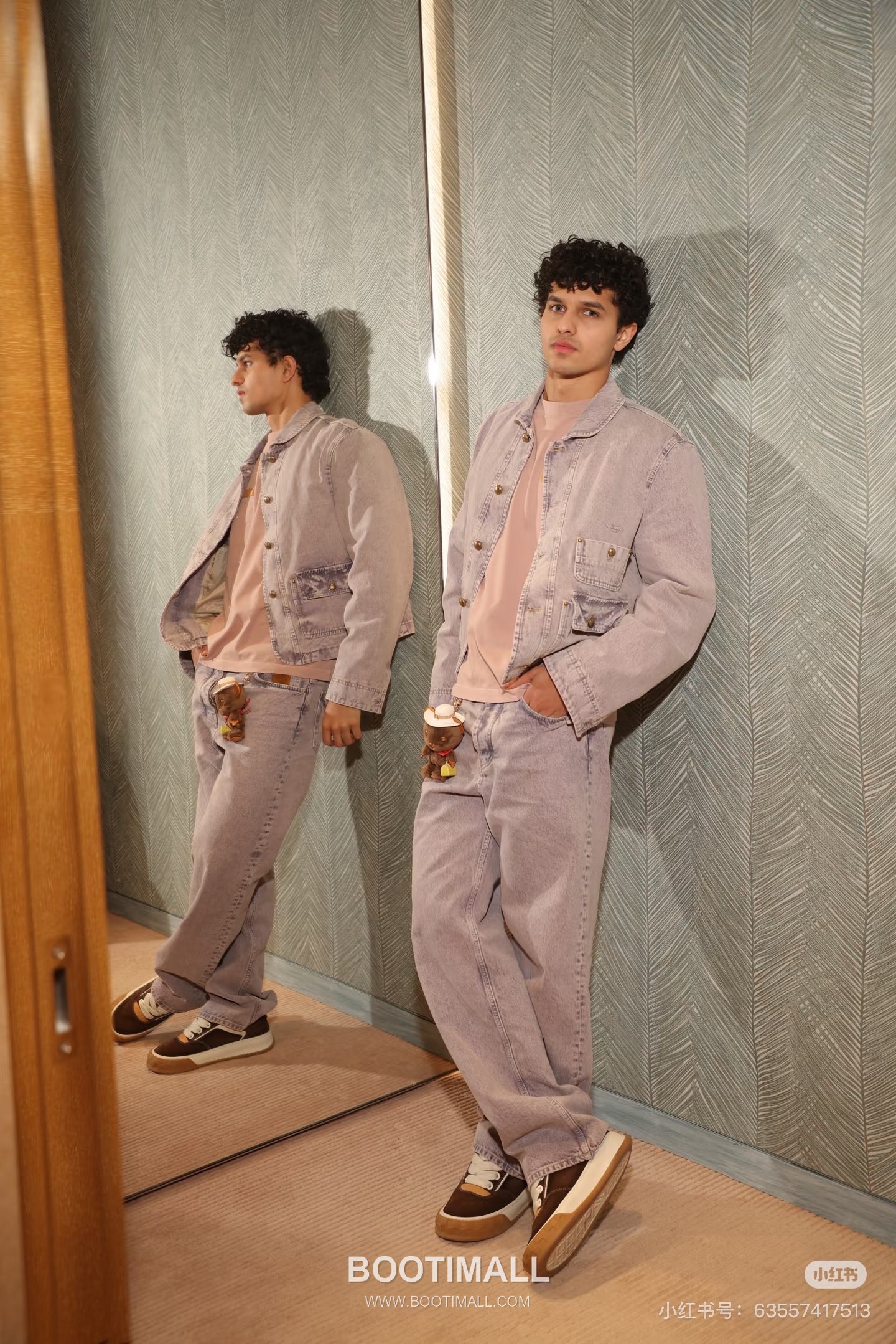 Amiri Denim Workwear Jacket Cotton Bleached Denim 블랙 스터드 데님 워크웨어 자켓 코튼 브리치드 데님 3