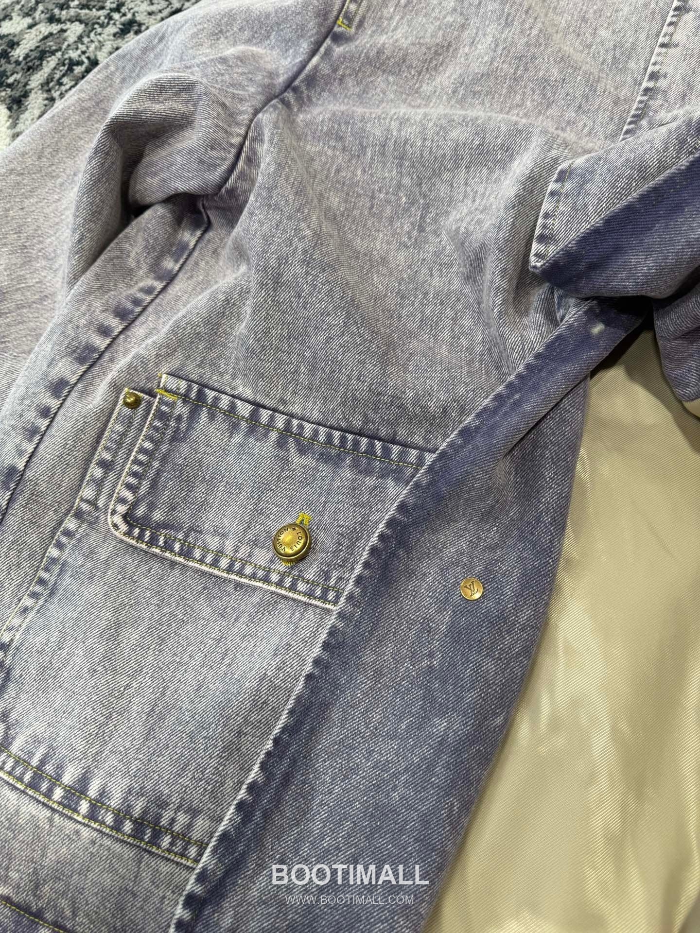 Amiri Denim Workwear Jacket Cotton Bleached Denim 블랙 스터드 데님 워크웨어 자켓 코튼 브리치드 데님 22