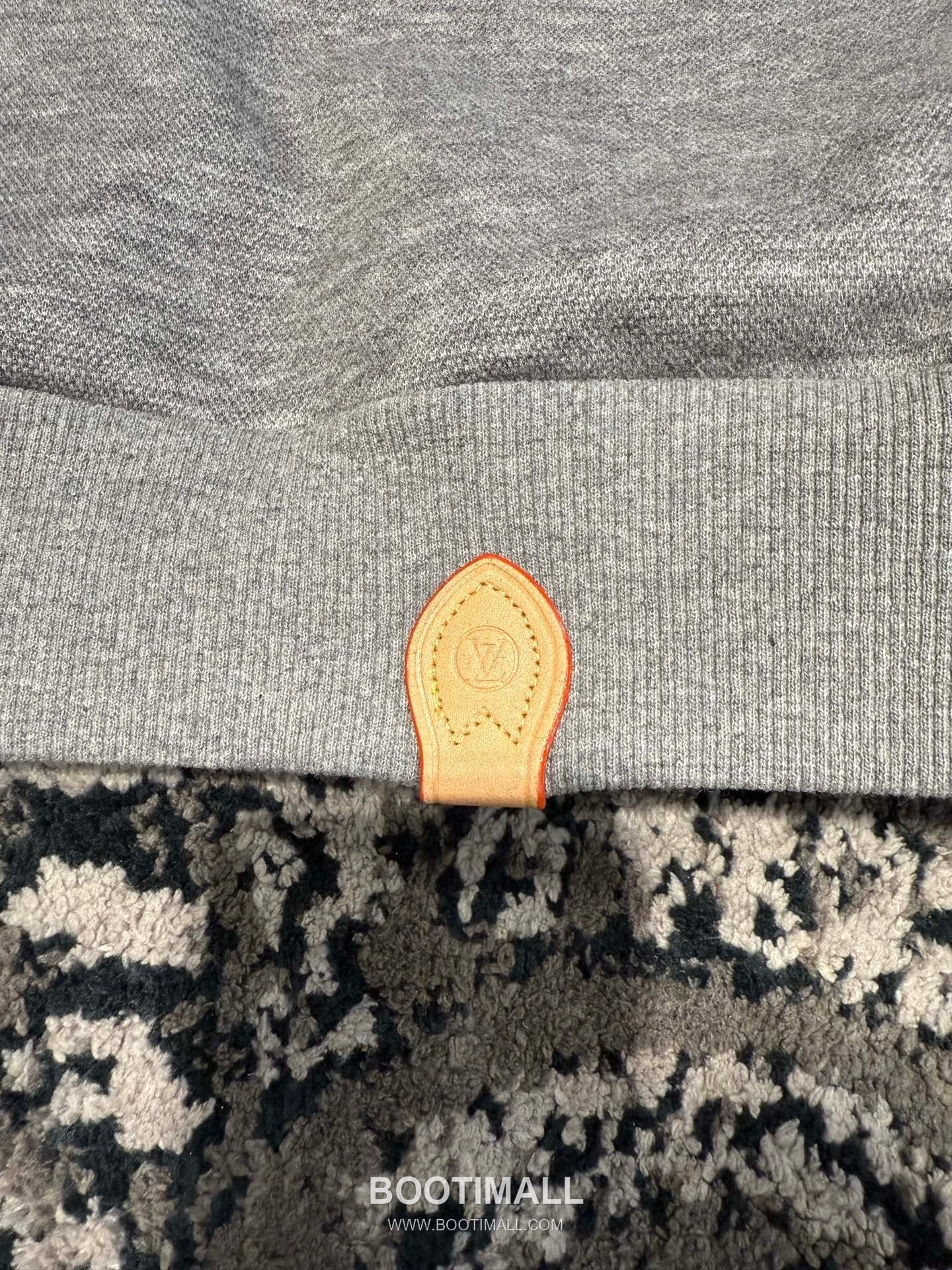 Louis Vuitton Beaded Logo Hoodie Black 루이비통 비즈 로고 후드 블랙 9