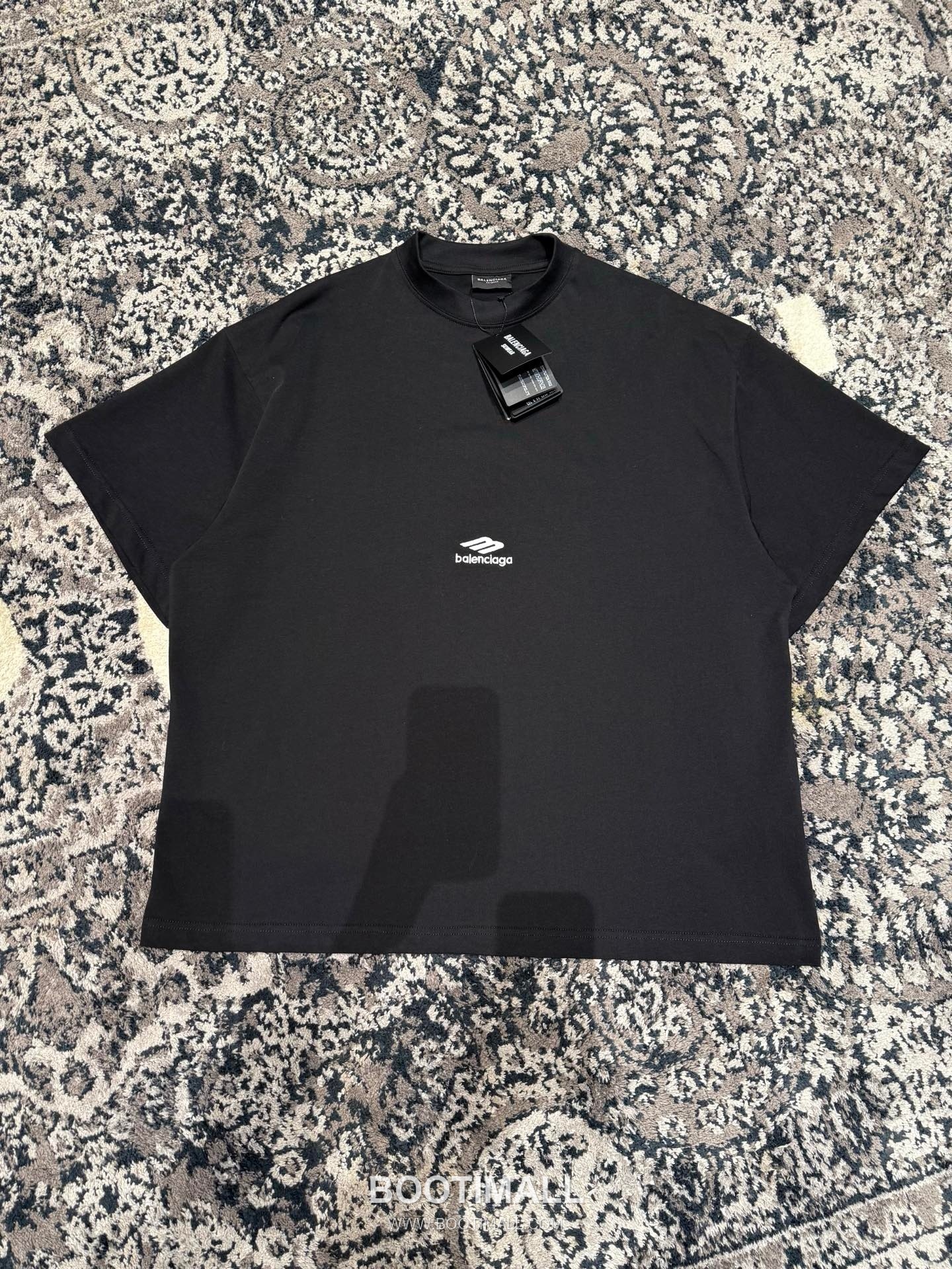 Balenciaga 3M Embroidered T-Shirt Cotton Black 발렌시아가 3M 자수 티셔츠 코튼 블랙 7