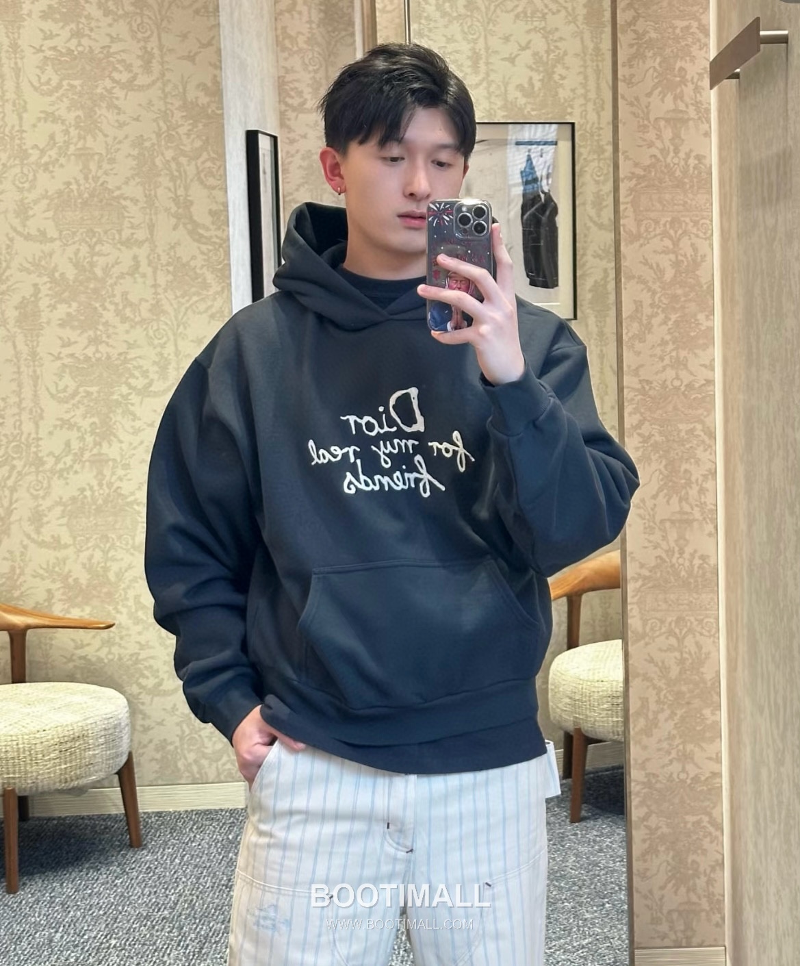 Dior Logo Embroidered Hoodie 디올 로고 자수 후드 4