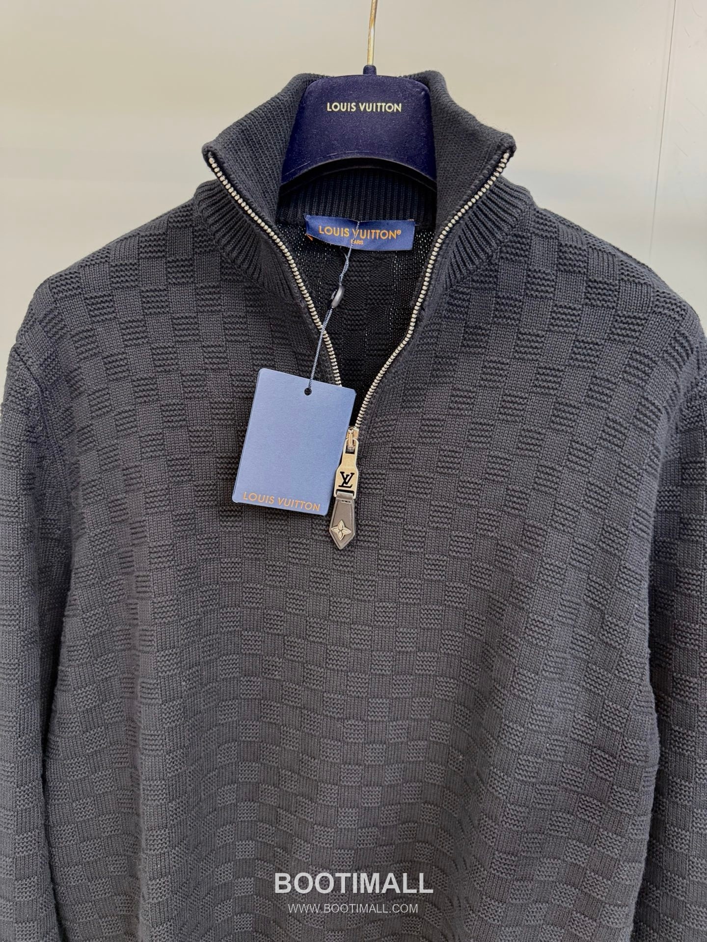 Louis Vuitton Damier Half-Zip Sweater Black 루이비통 다미에 하프집 스웨터 블랙 6
