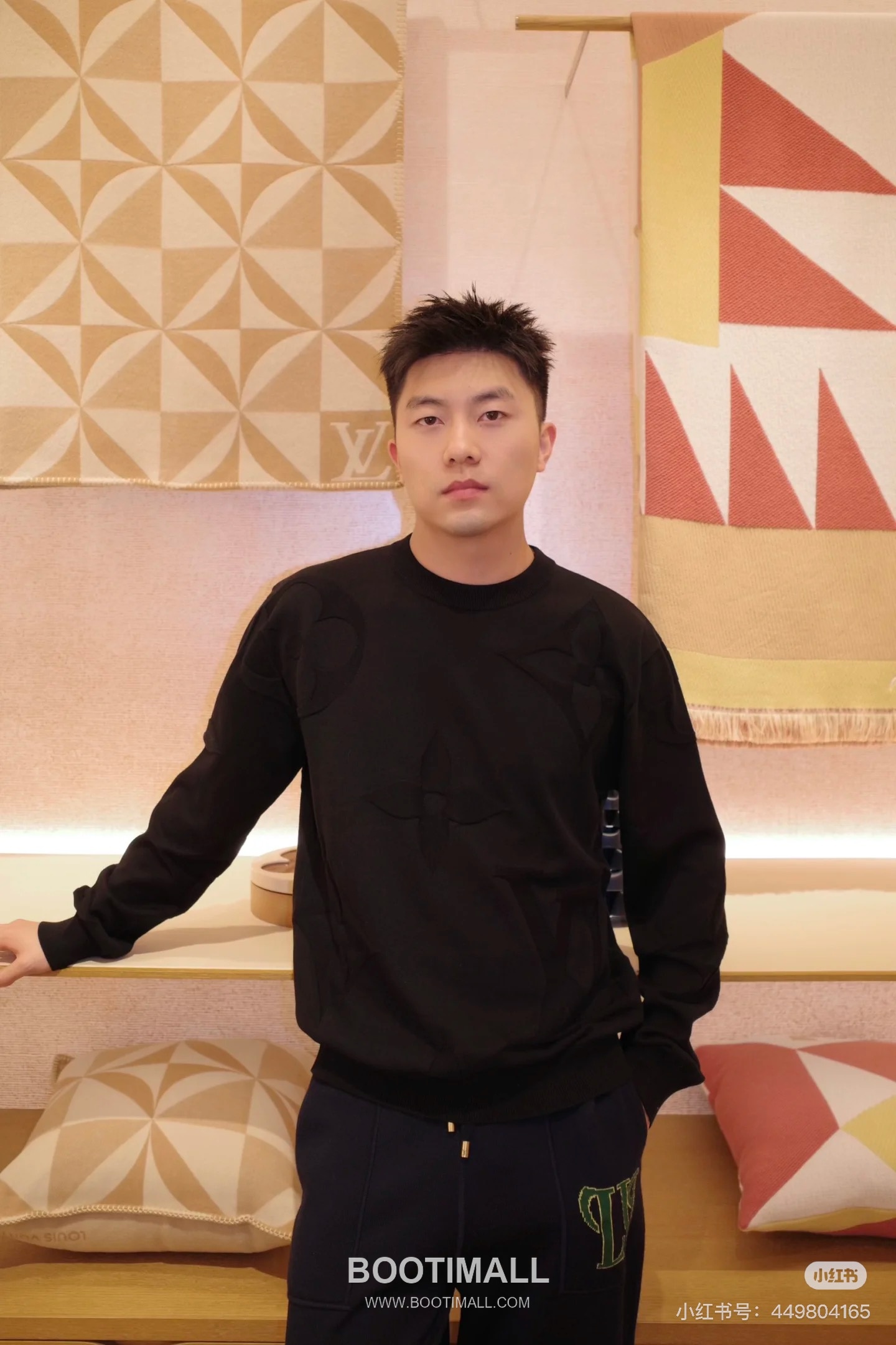 Louis Vuitton Monogram Macro Sweater Cotton Dark Tone 루이비통 모노그램 매크로 스웨터 코튼 다크 톤 4