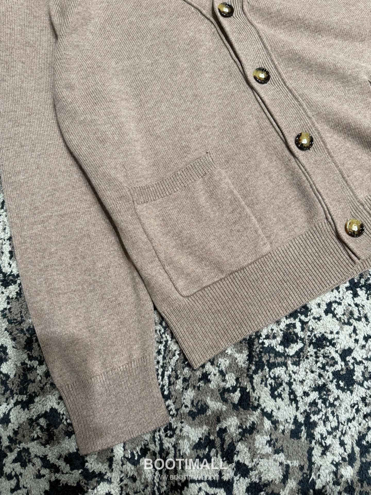 Bottega Veneta Cashmere Cardigan Cashmere, Suede Leather Trim Black 보테가 베네타 캐시미어 가디건 캐시미어, 스웨이드 가죽 트리밍 블랙 9