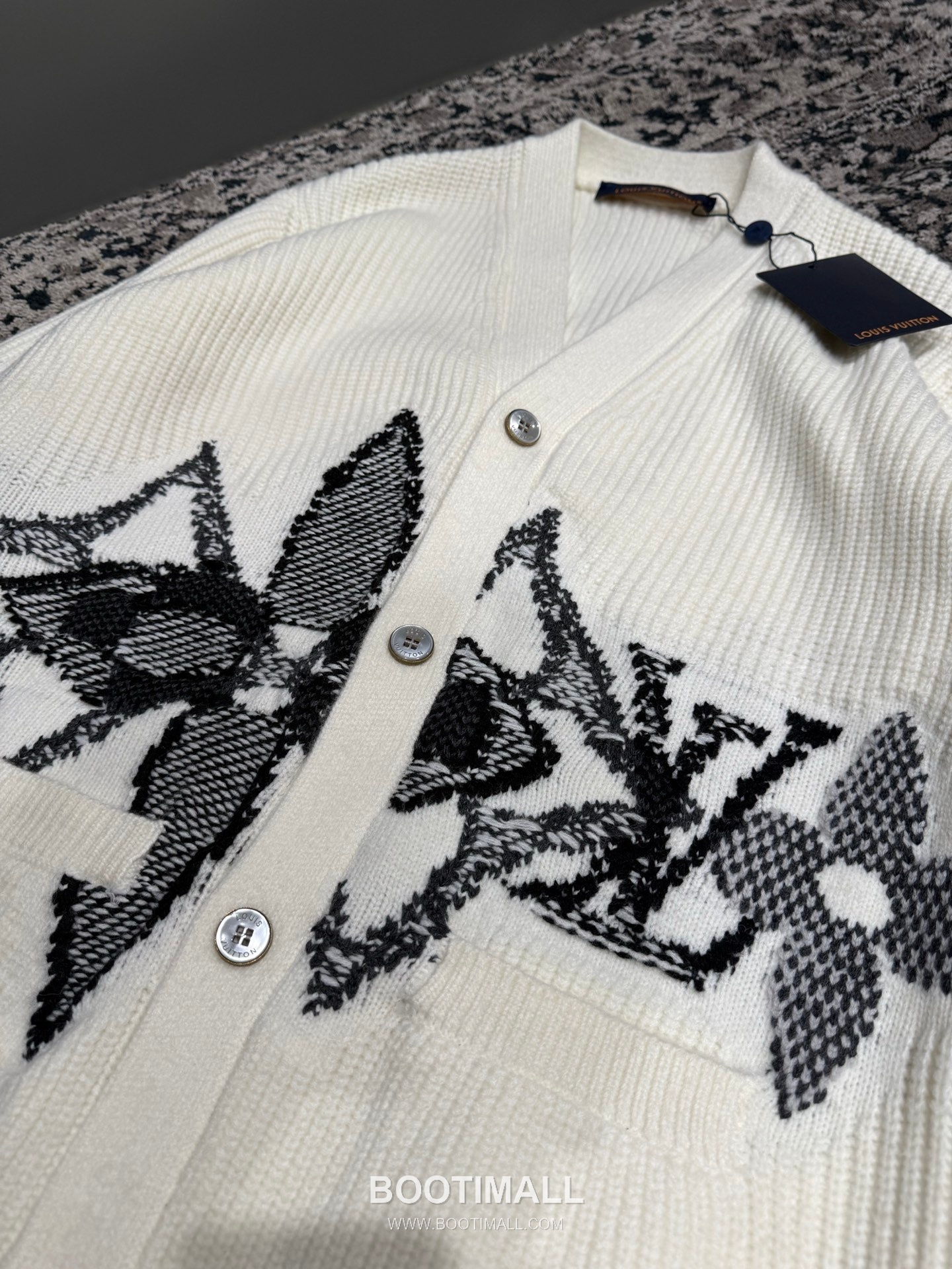 Louis Vuitton Floral Knit Cardigan Lamb Wool Black 루이비통 플로럴 니트 카디건 램스울 블랙 13