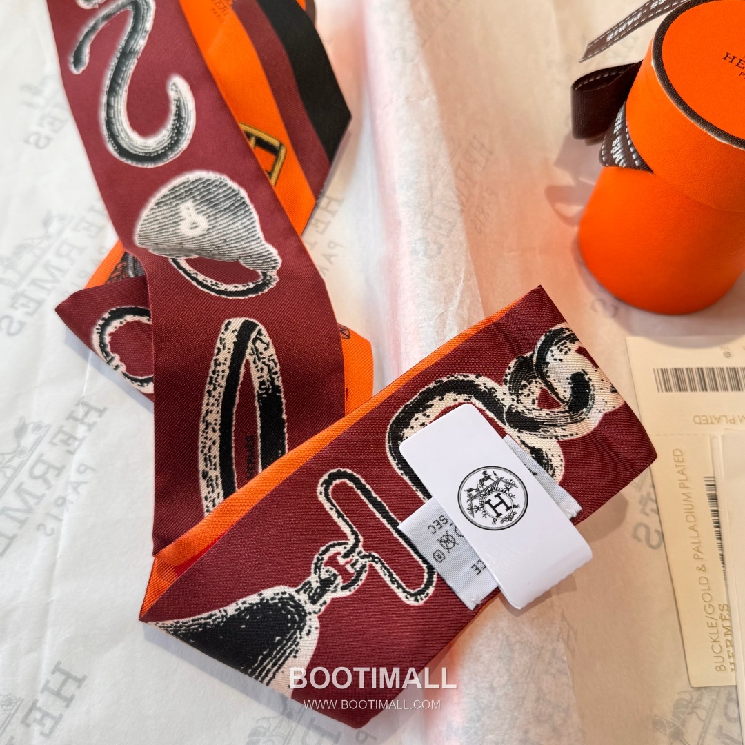 Hermes Twilly Silk Scarf Twill Silk Black 에르메스 트윌리 실크 스카프 실크 트윌 블랙 120cm 7