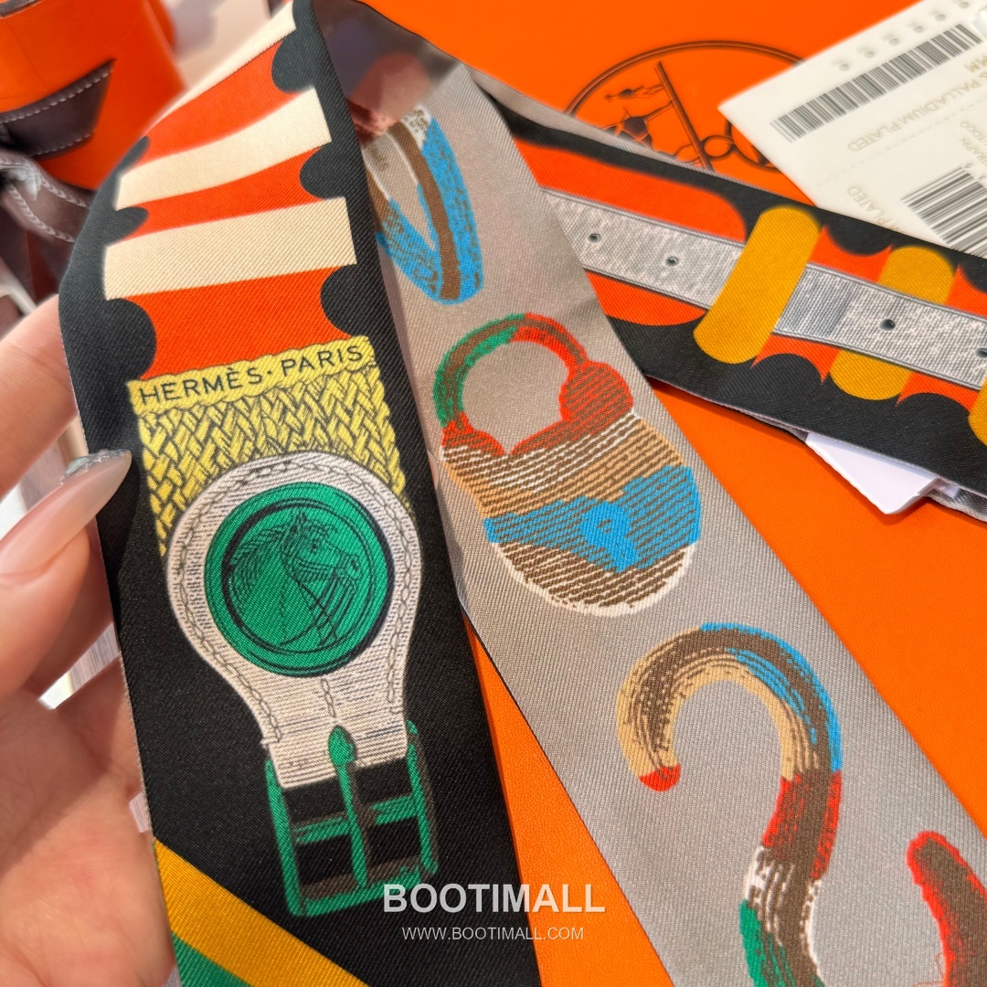 Hermes Twilly Silk Scarf Twill Silk Black 에르메스 트윌리 실크 스카프 실크 트윌 블랙 120cm 8