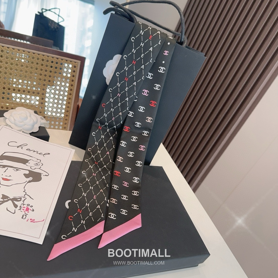 Hermes Twilly Silk Scarf Twill Silk Black 에르메스 트윌리 실크 스카프 실크 트윌 블랙 120cm 7