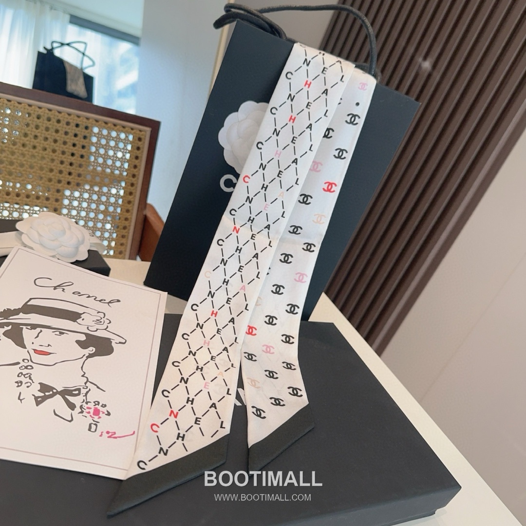 Hermes Twilly Silk Scarf Twill Silk Black 에르메스 트윌리 실크 스카프 실크 트윌 블랙 120cm 8