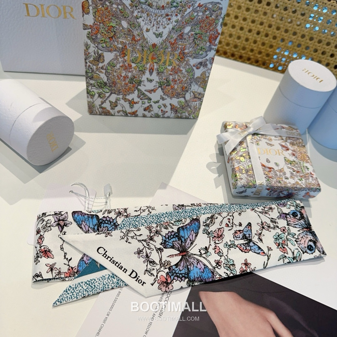 Hermes Mitzah Silk Scarf Mulberry Silk Twill White Twilly Scarf 에르메스 미차 실크 스카프 멀버리 실크 트윌 화이트 트윌리 스카프 100cm 5